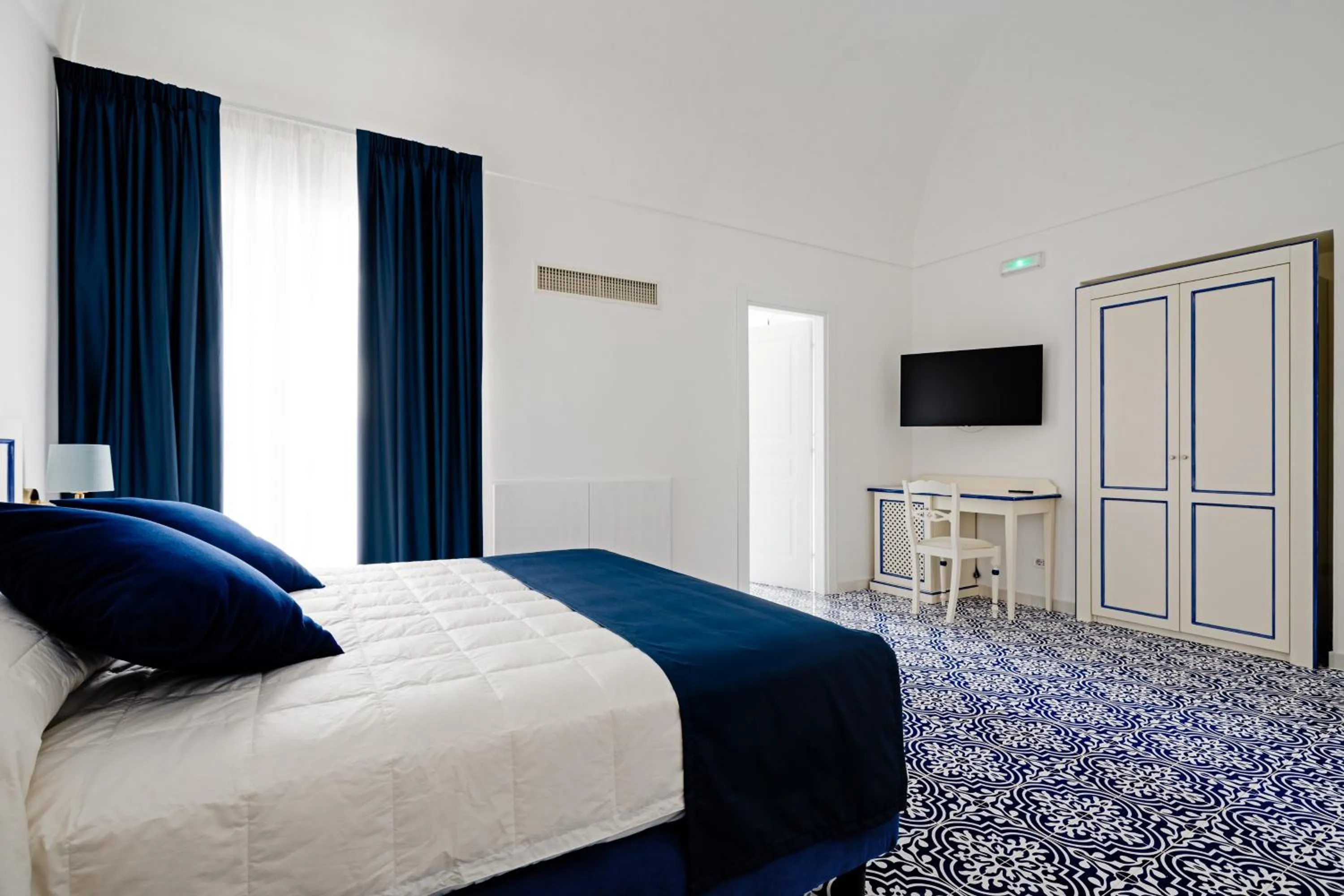 Bedroom, Bed in Hotel Da Raffaele