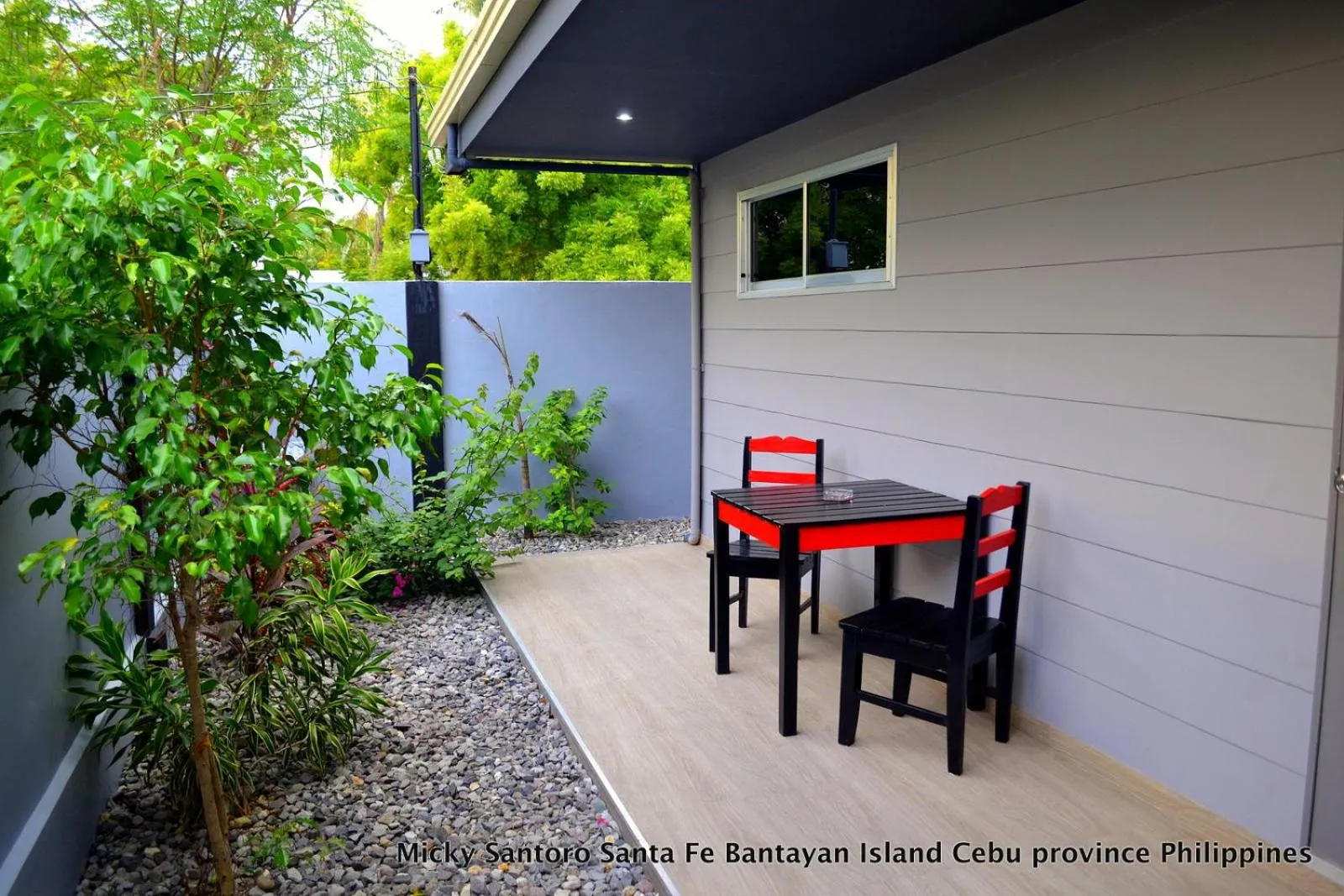 Micky Santoro -Apartments