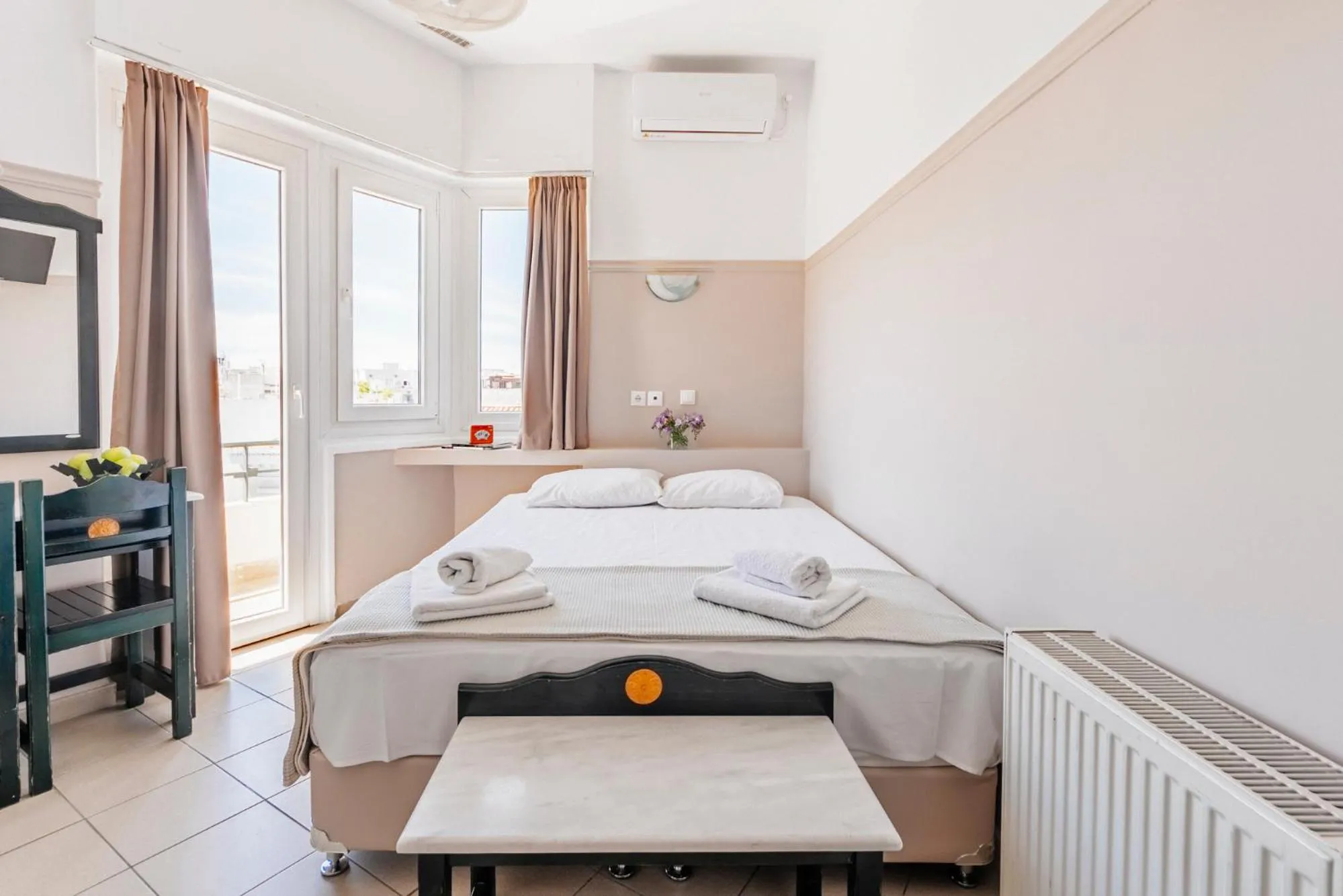 Bedroom, Bed in Phaedra Hotel