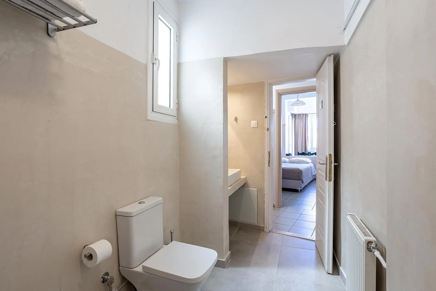 Bathroom, Bed in Phaedra Hotel