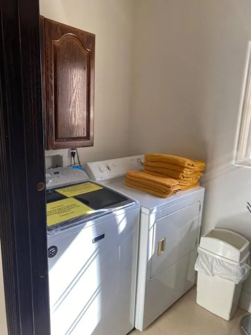 Entire Second Flr - Santa Monica Luxury Roman Villa