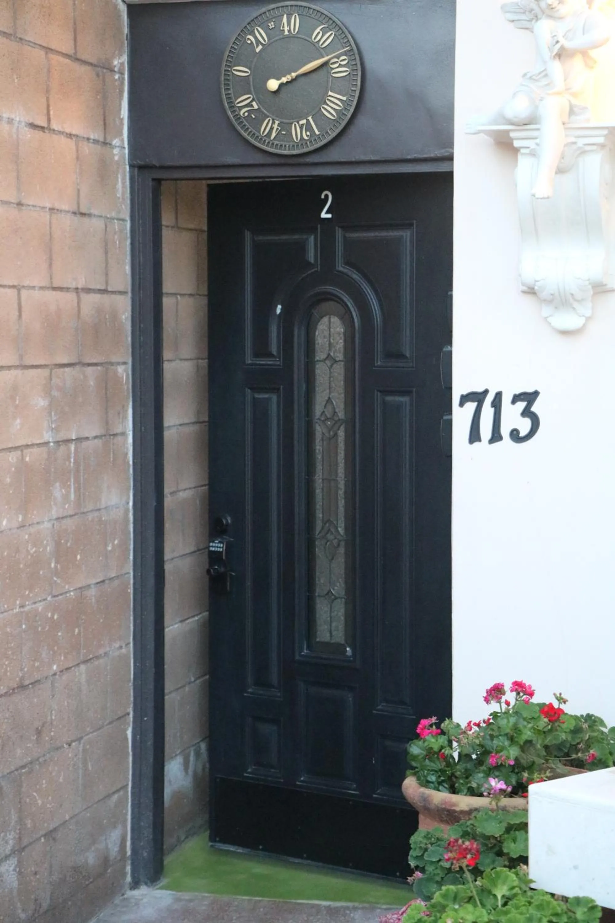 Property building in Entire Second Flr - Santa Monica Luxury Roman Villa