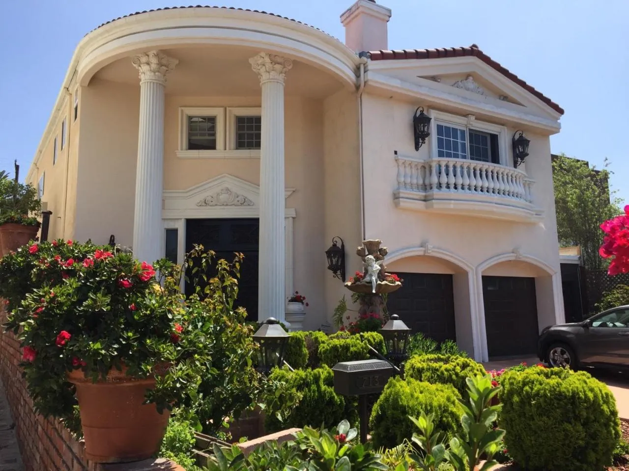 Entire Second Flr - Santa Monica Luxury Roman Villa