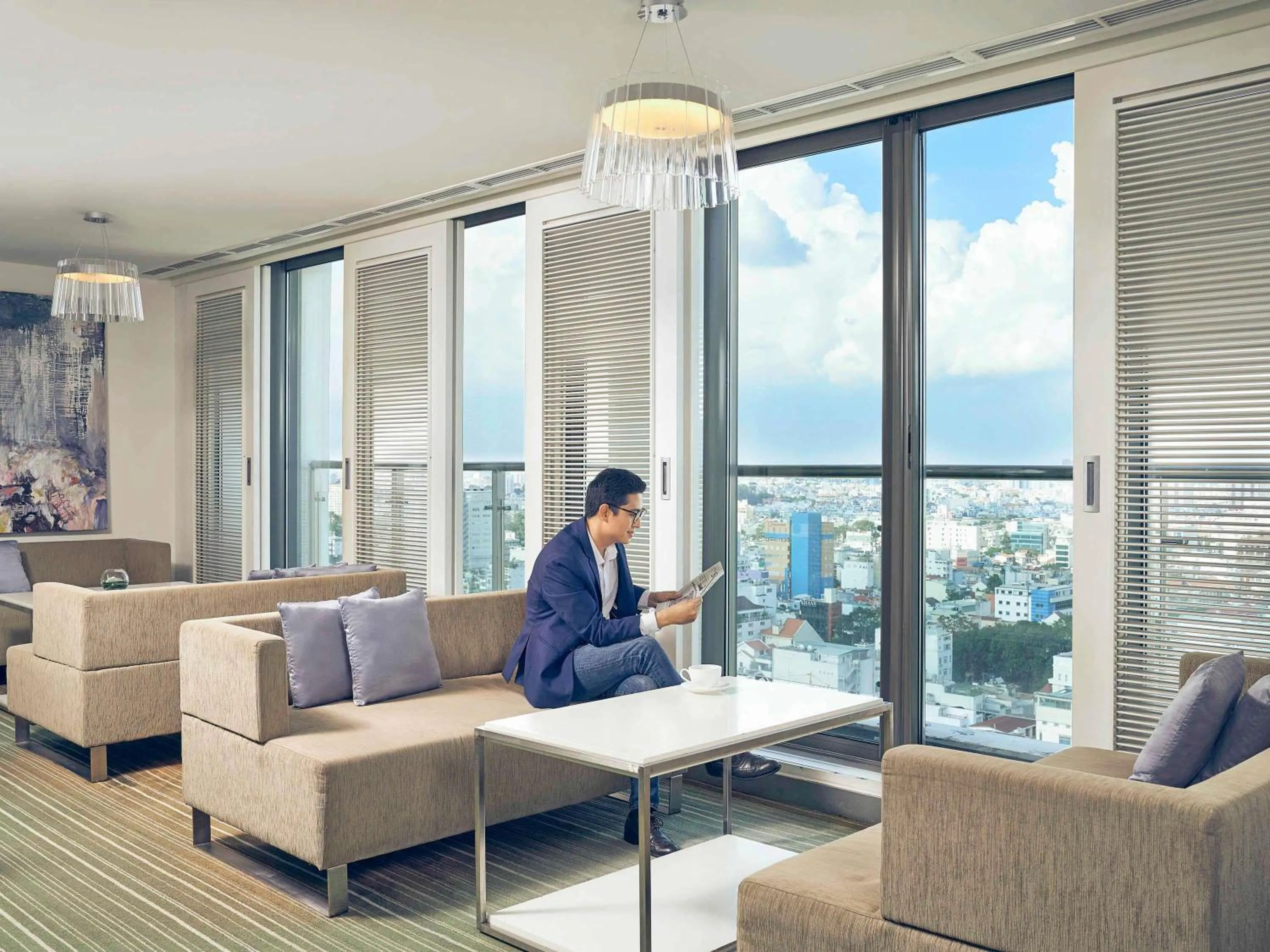 Lounge or bar in Novotel Saigon Centre