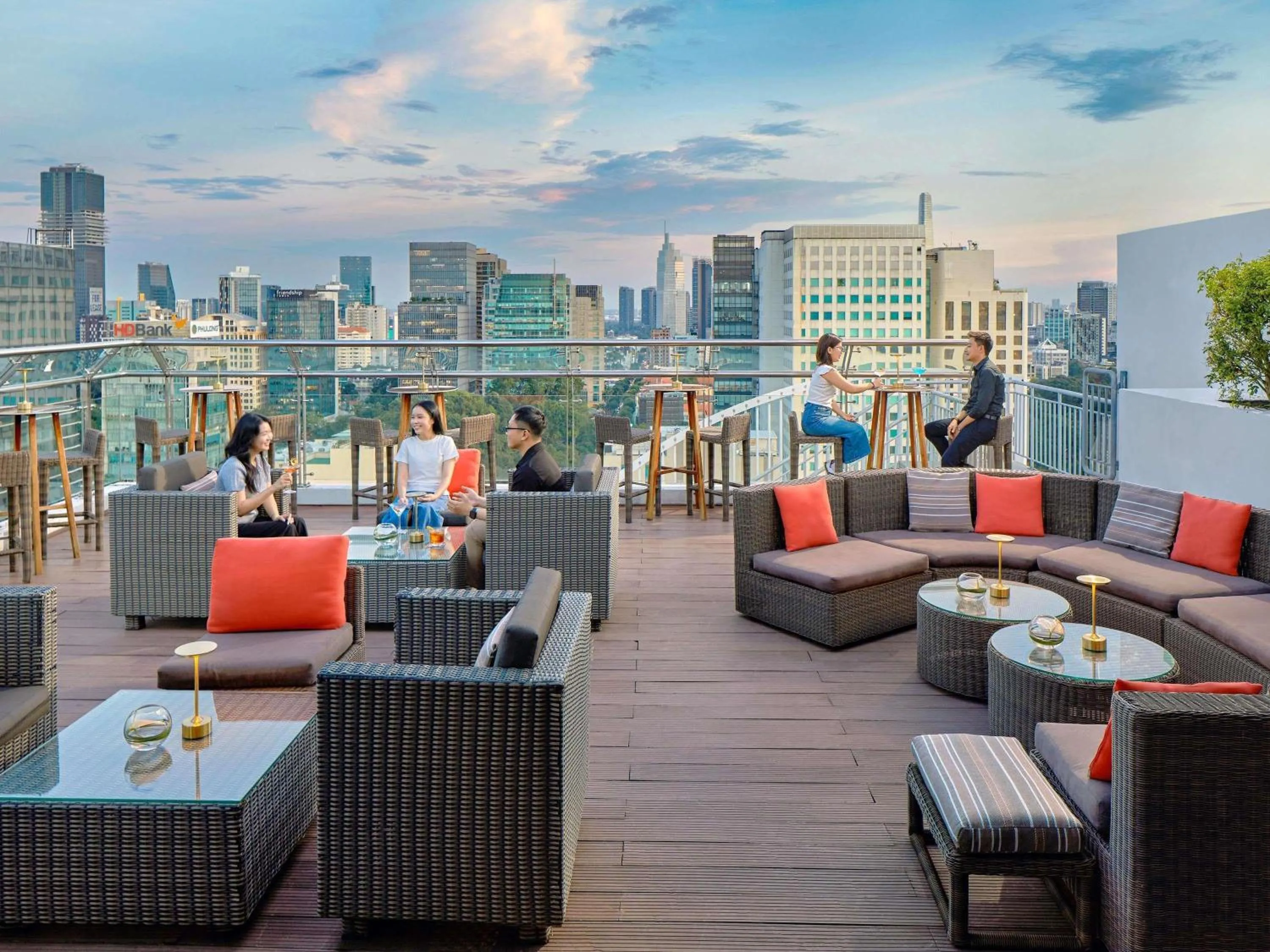 Lounge or bar in Novotel Saigon Centre