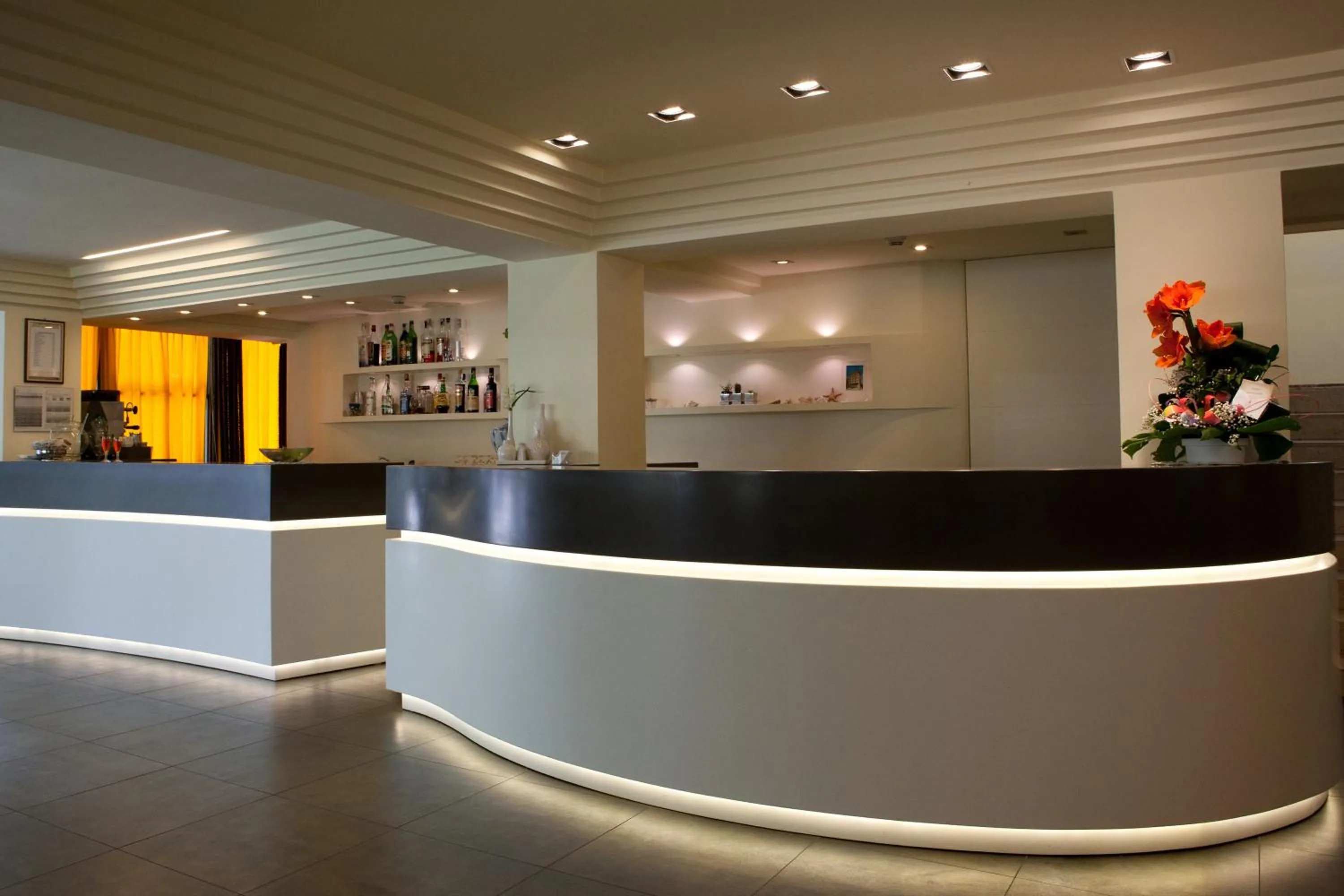 Lobby or reception in Hotel City