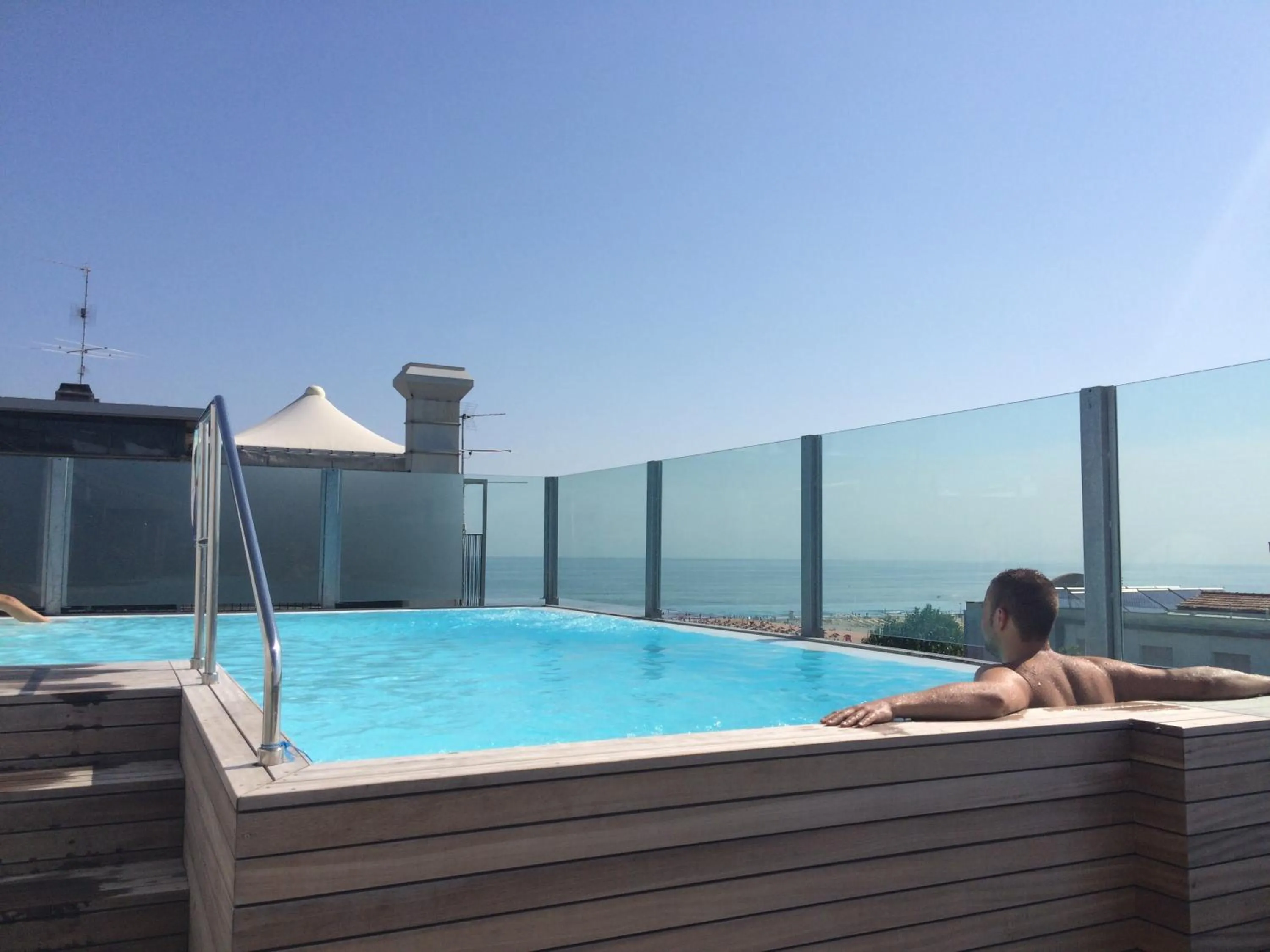 Swimming pool in Hotel City