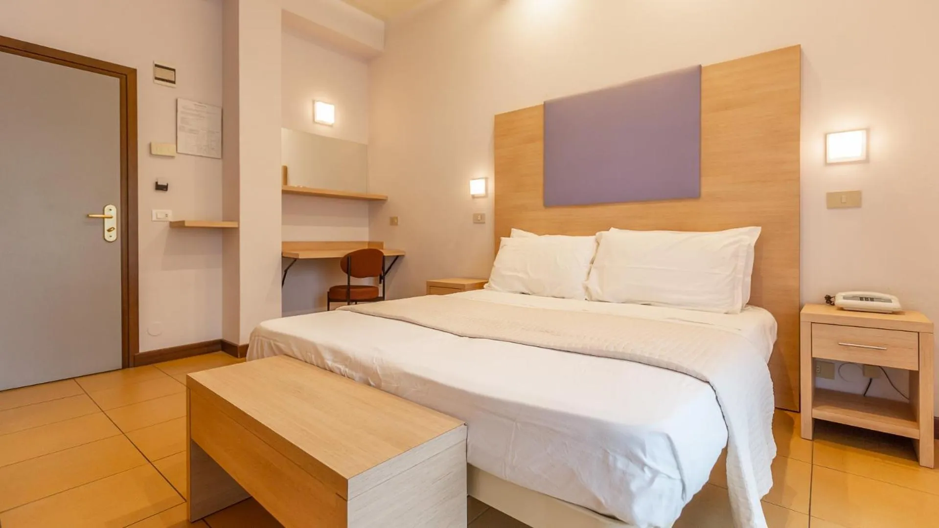 Bedroom, Bed in Hotel City