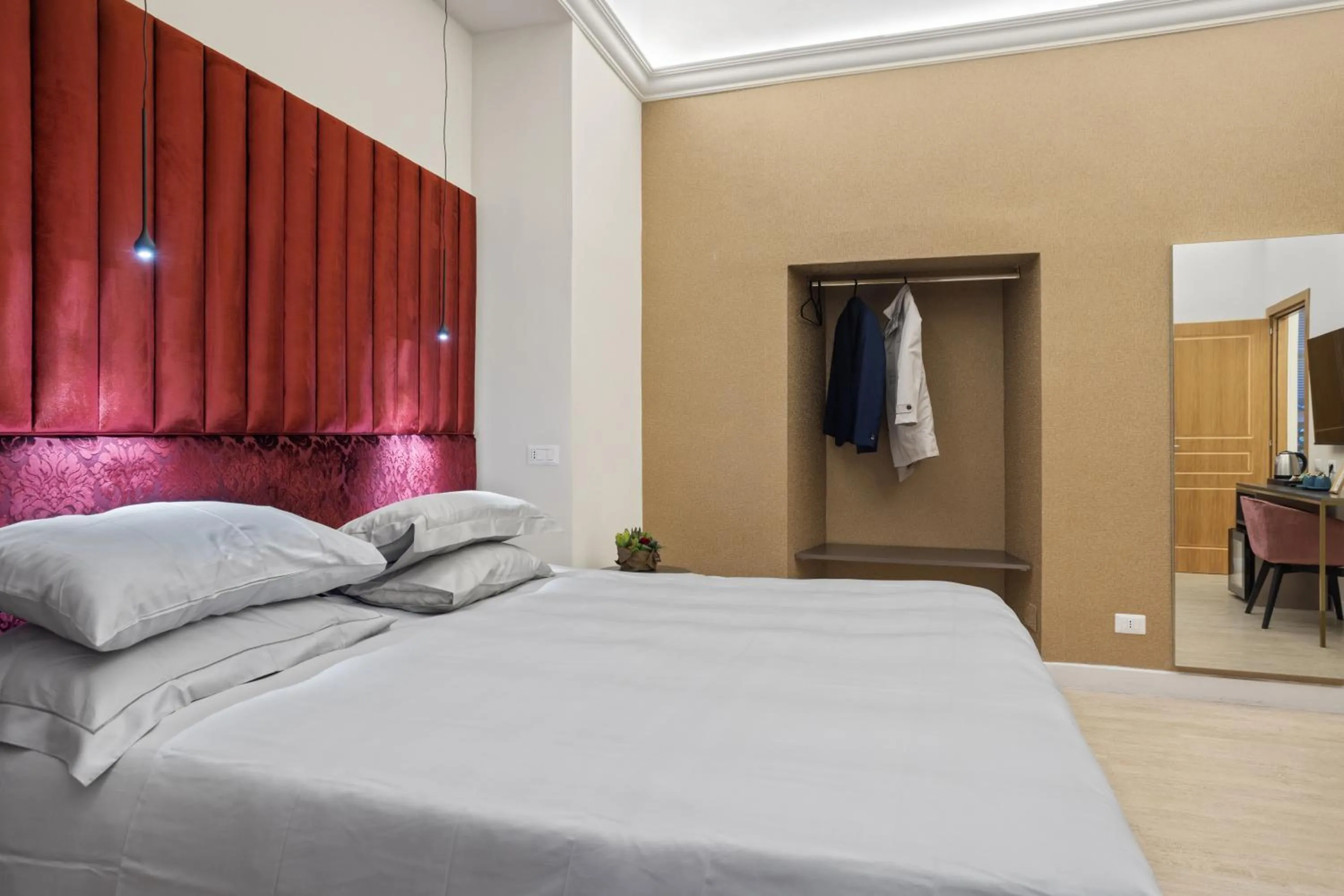 Bed in Gh Trevi Fountain