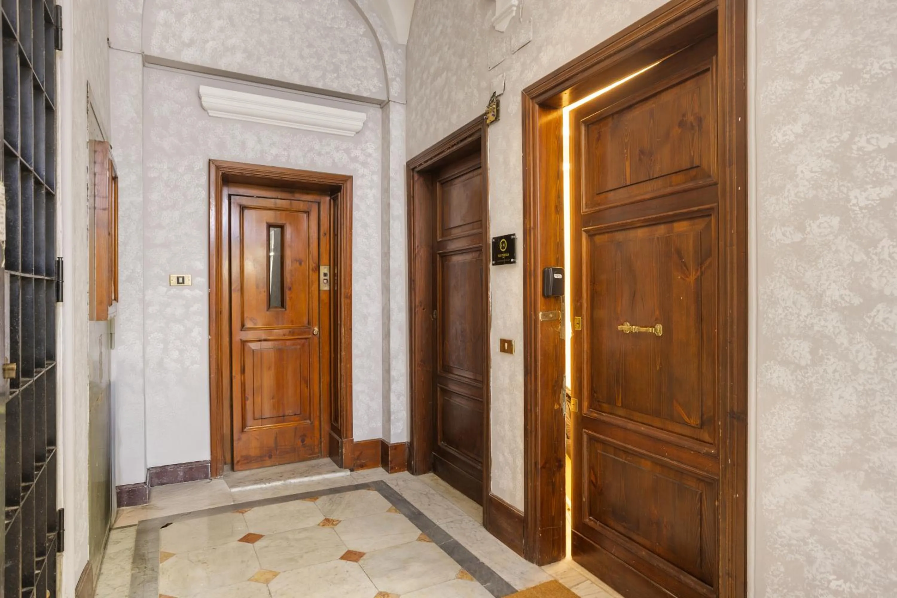 Facade/entrance in Gh Trevi Fountain