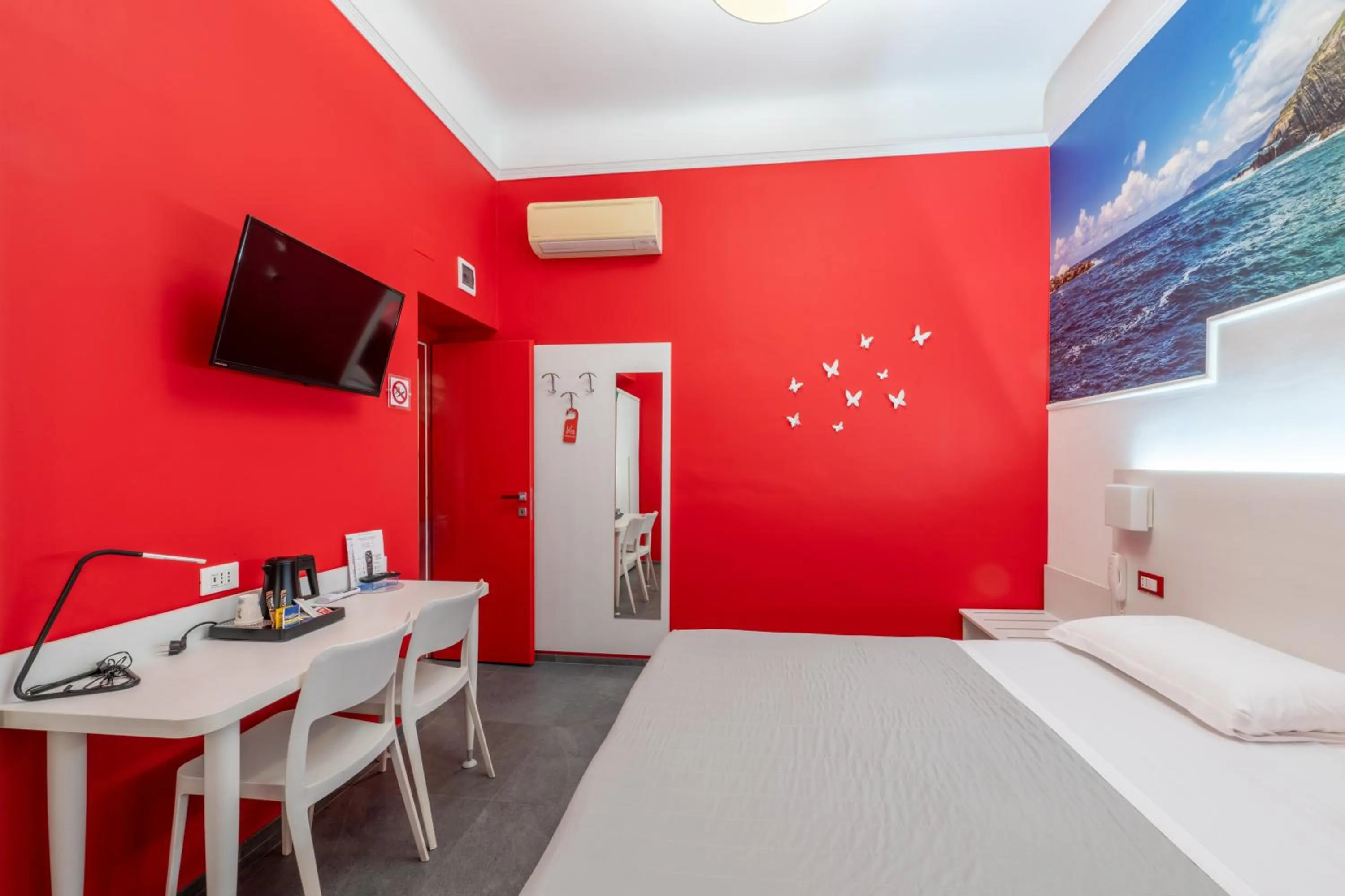 Bedroom, Bed in Hotel Fiume