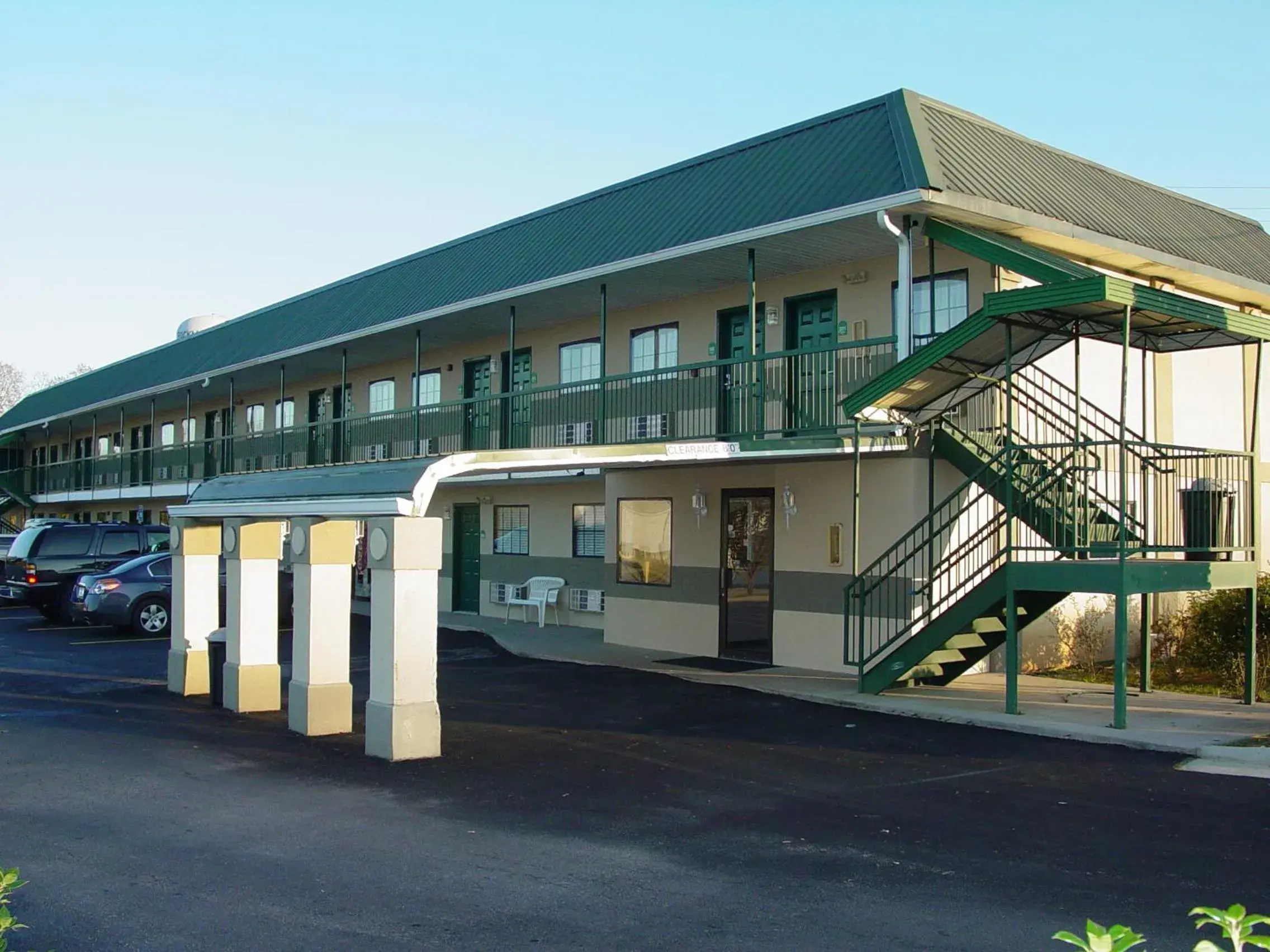 Garden Inn & Suites Garden Inn & Suites