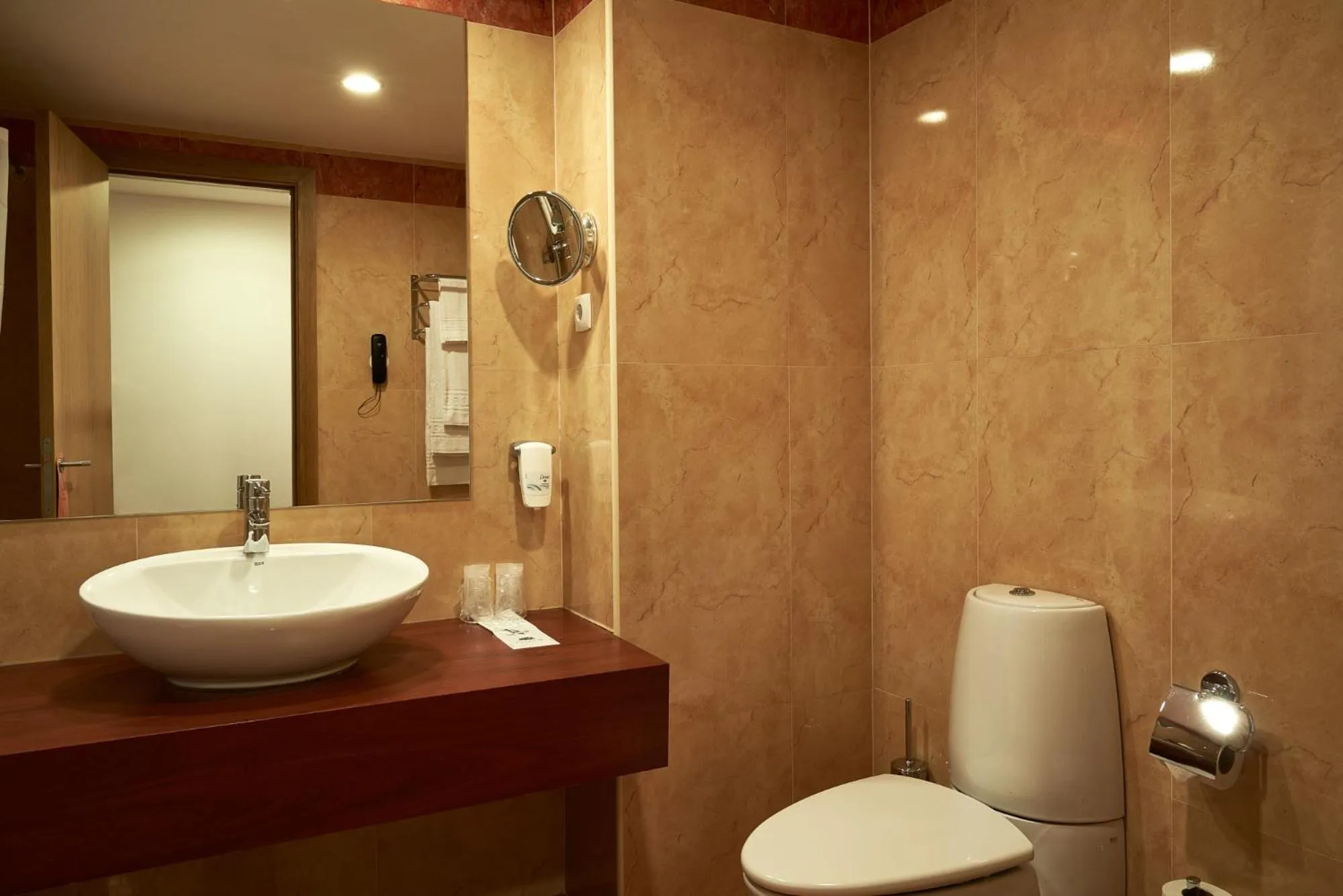 Bathroom in Leziria Parque Hotel