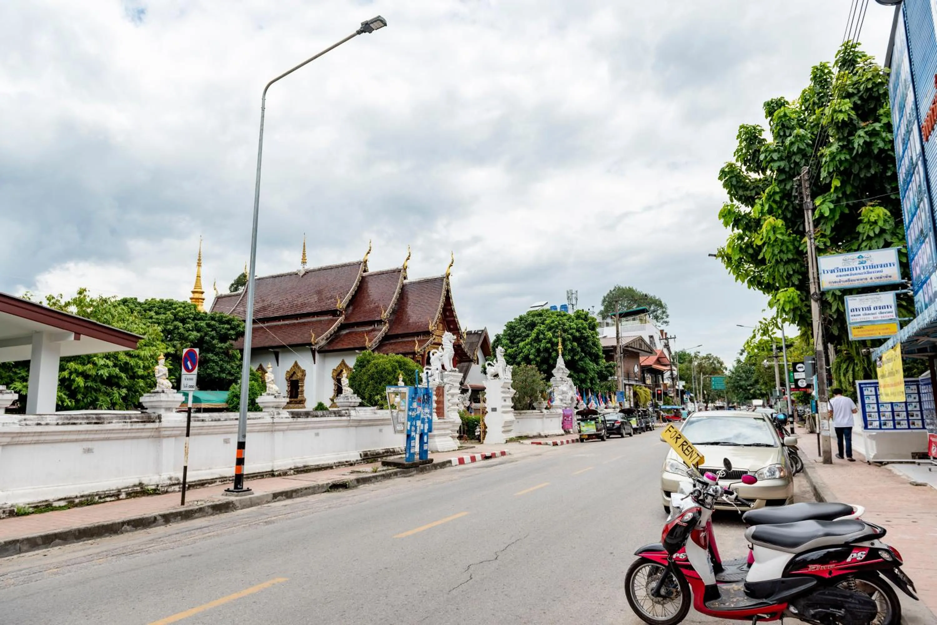 Quiet street view in A Lanna Boutique House