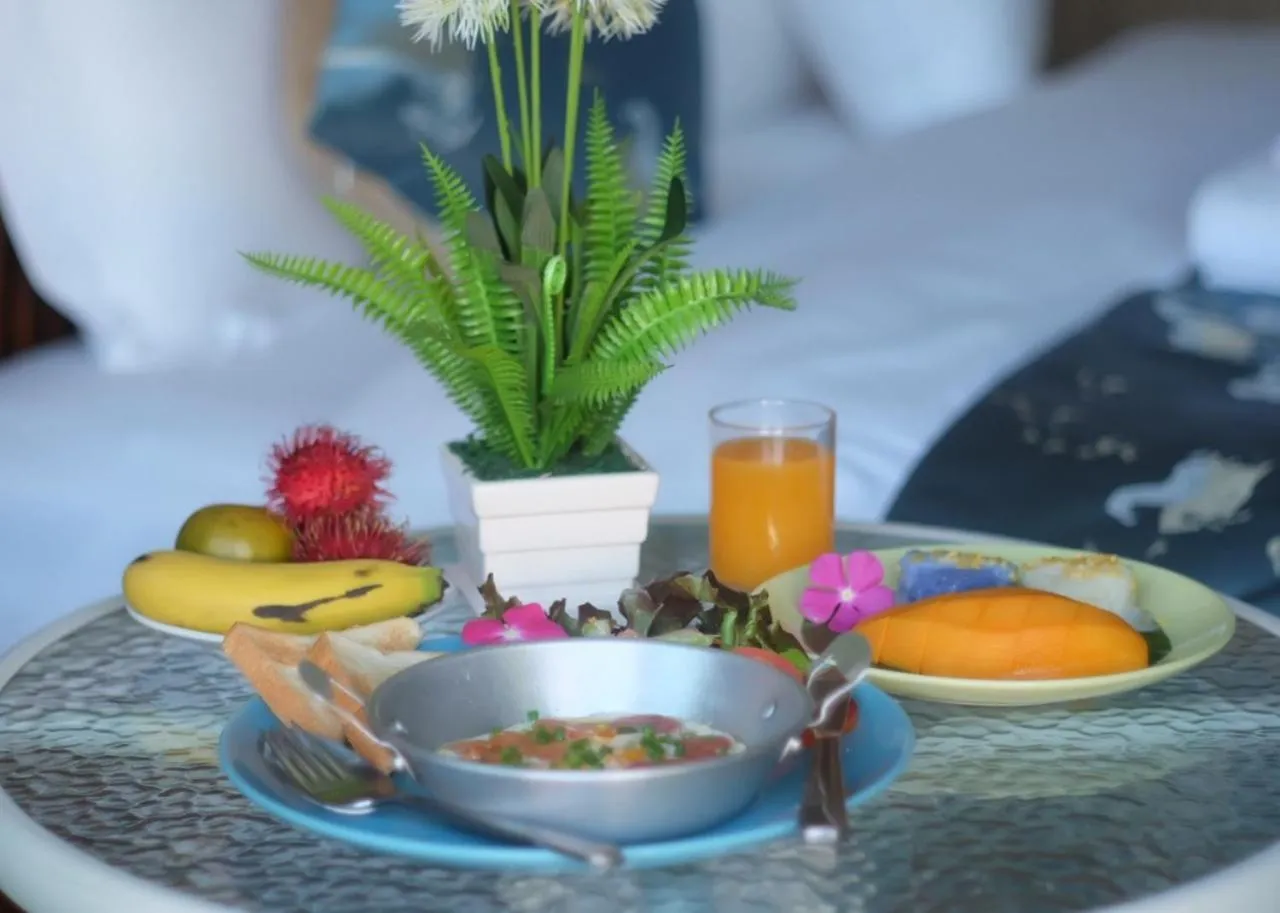 Food and drinks in A Lanna Boutique House