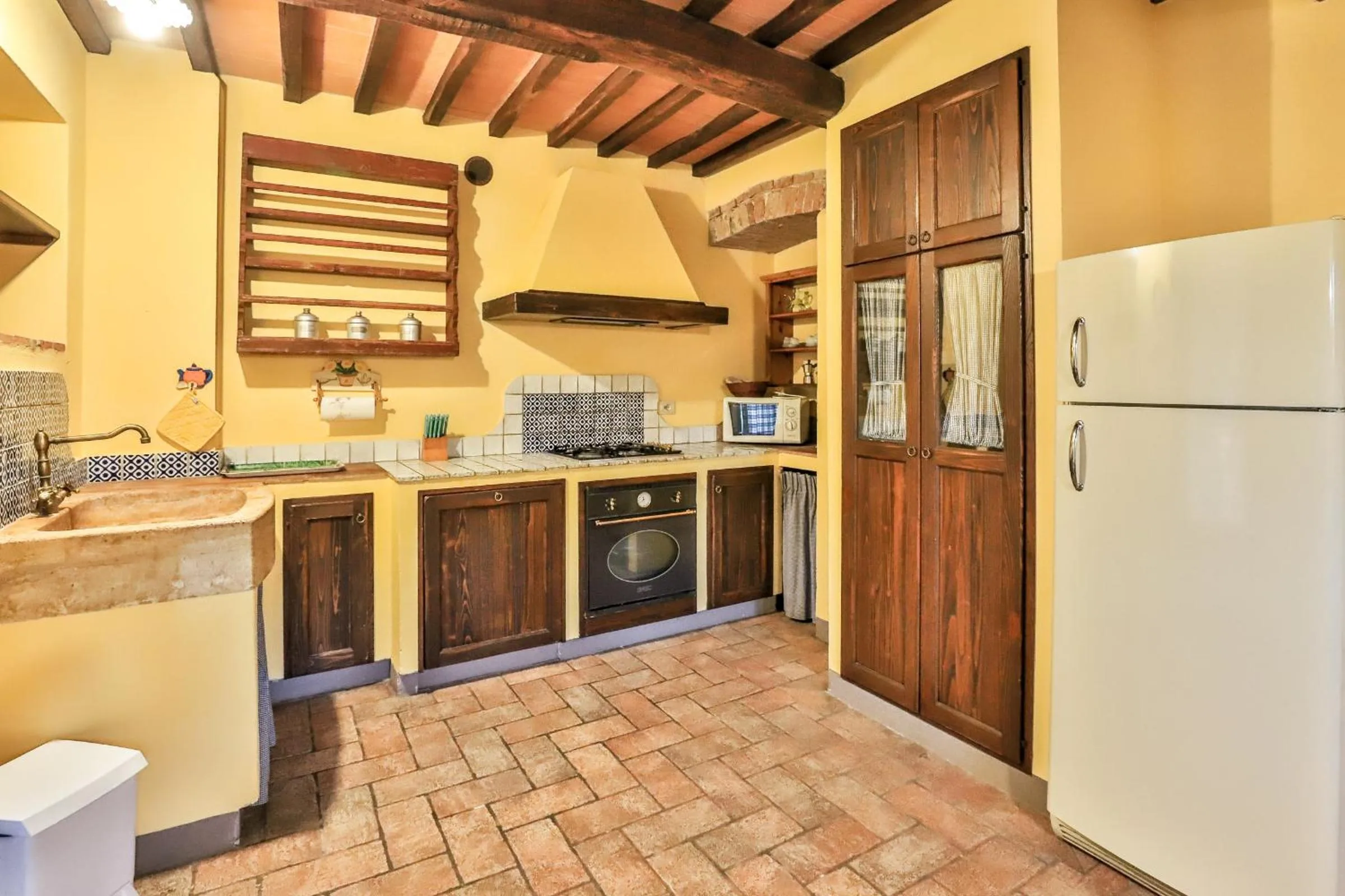 Kitchen or kitchenette in Le Mascie