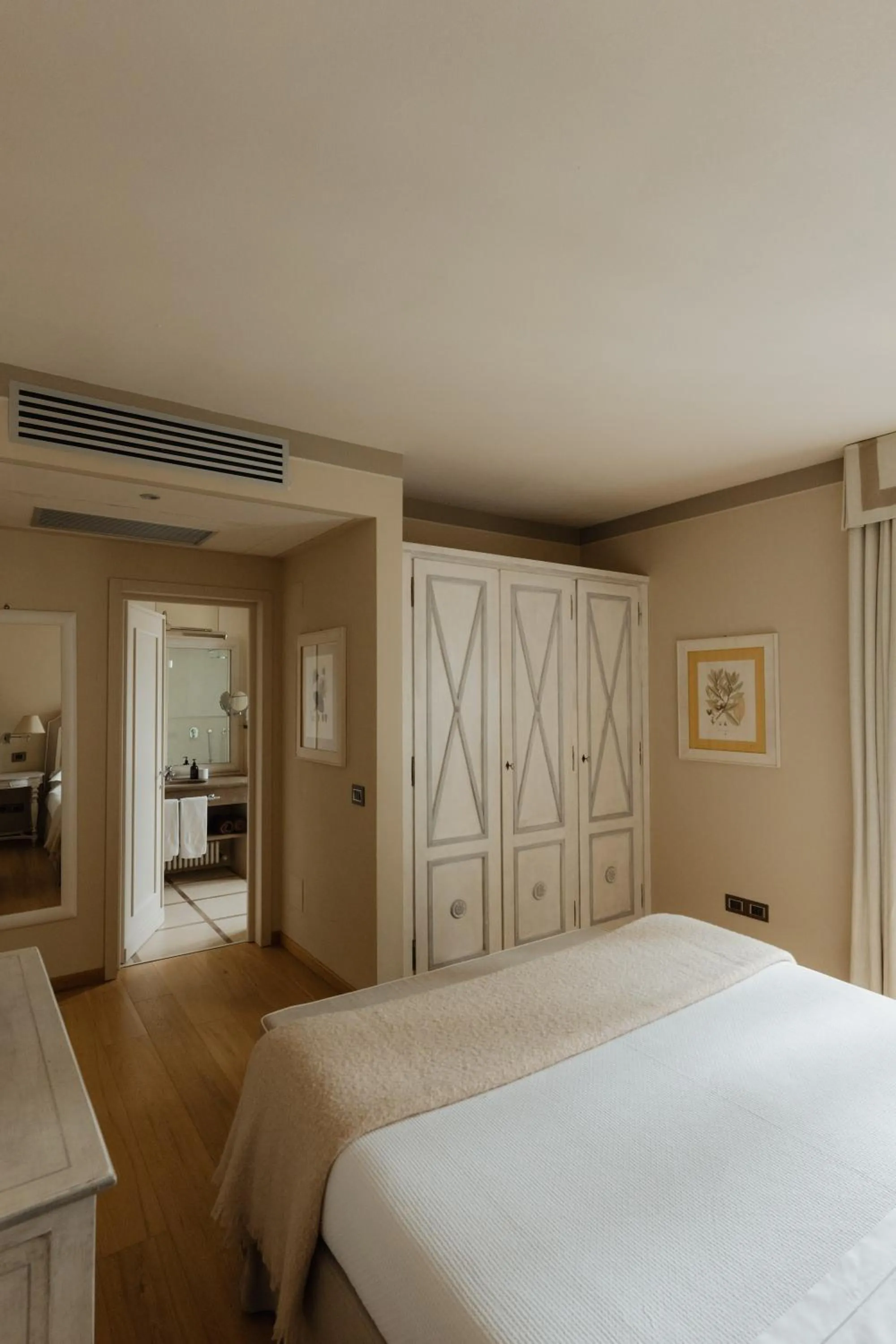 Bedroom, Bed in Fonteliving RestArt