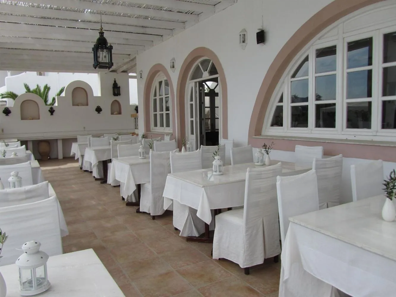 Meals in Porto Scoutari Romantic Hotel