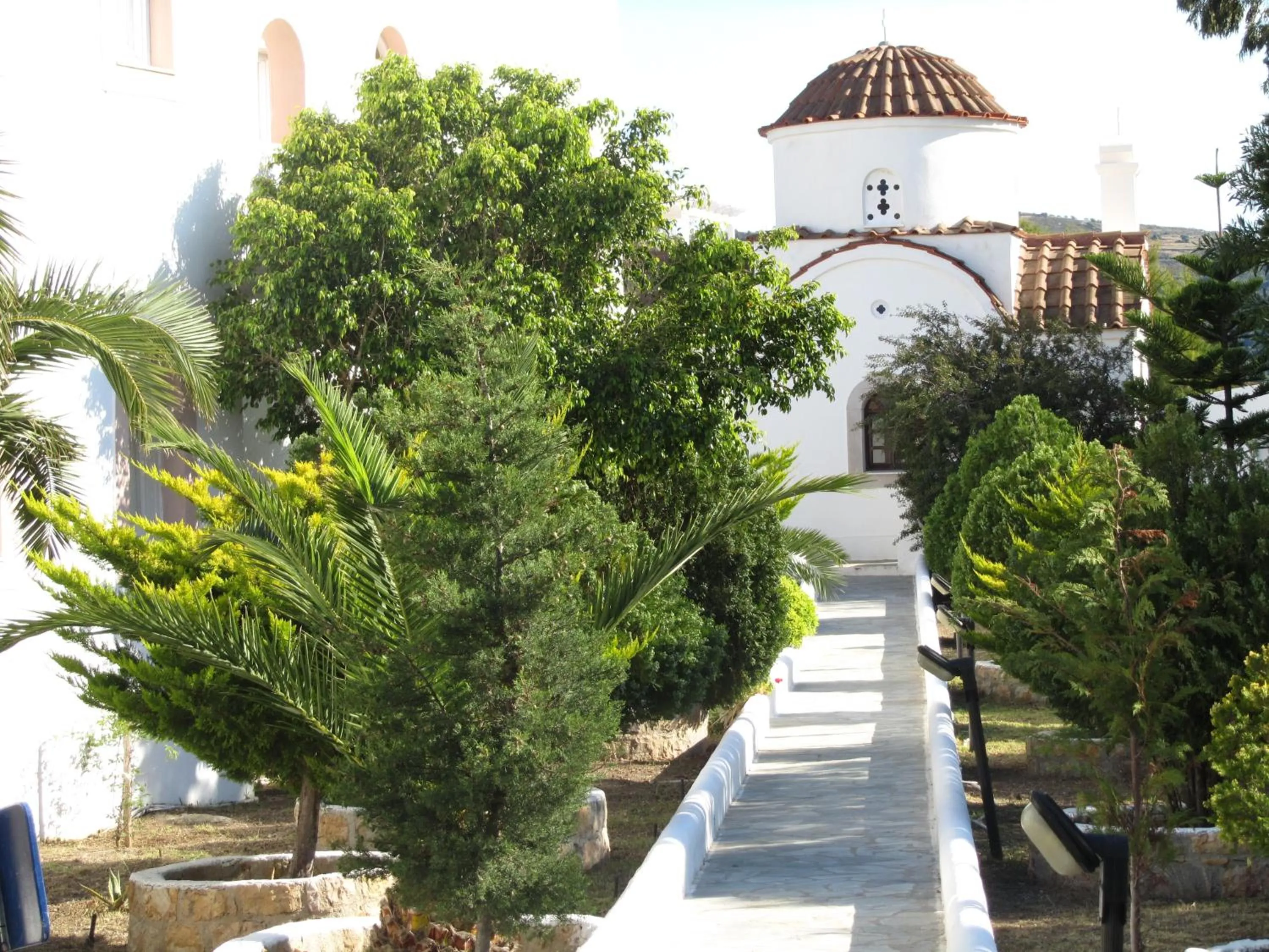 Garden in Porto Scoutari Romantic Hotel