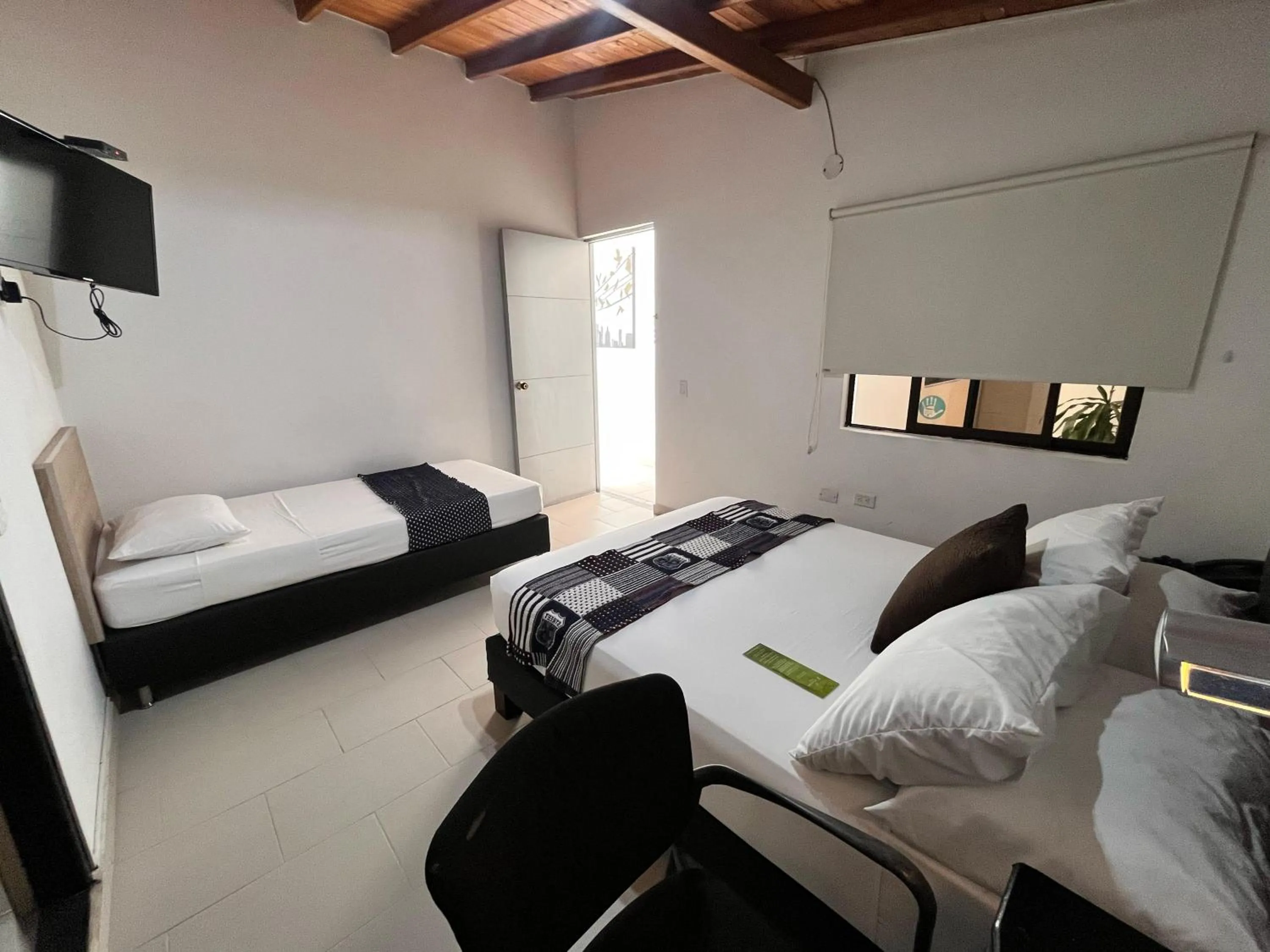 Bedroom, Bed in Hotel Quinta Avenida