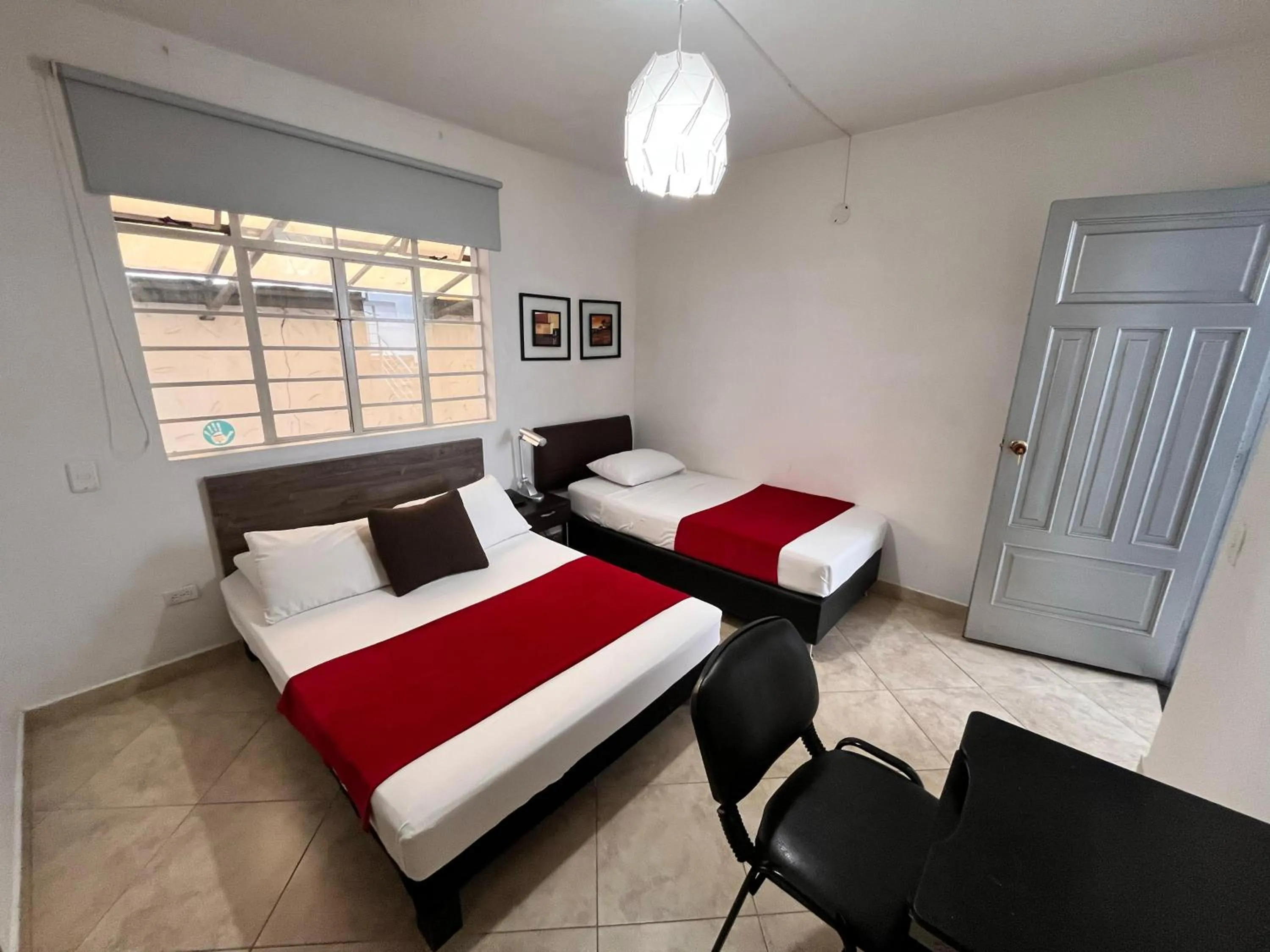 Bedroom, Bed in Hotel Quinta Avenida