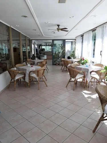 Hotel Alfredo's