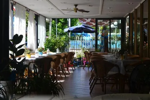 Hotel Alfredo's