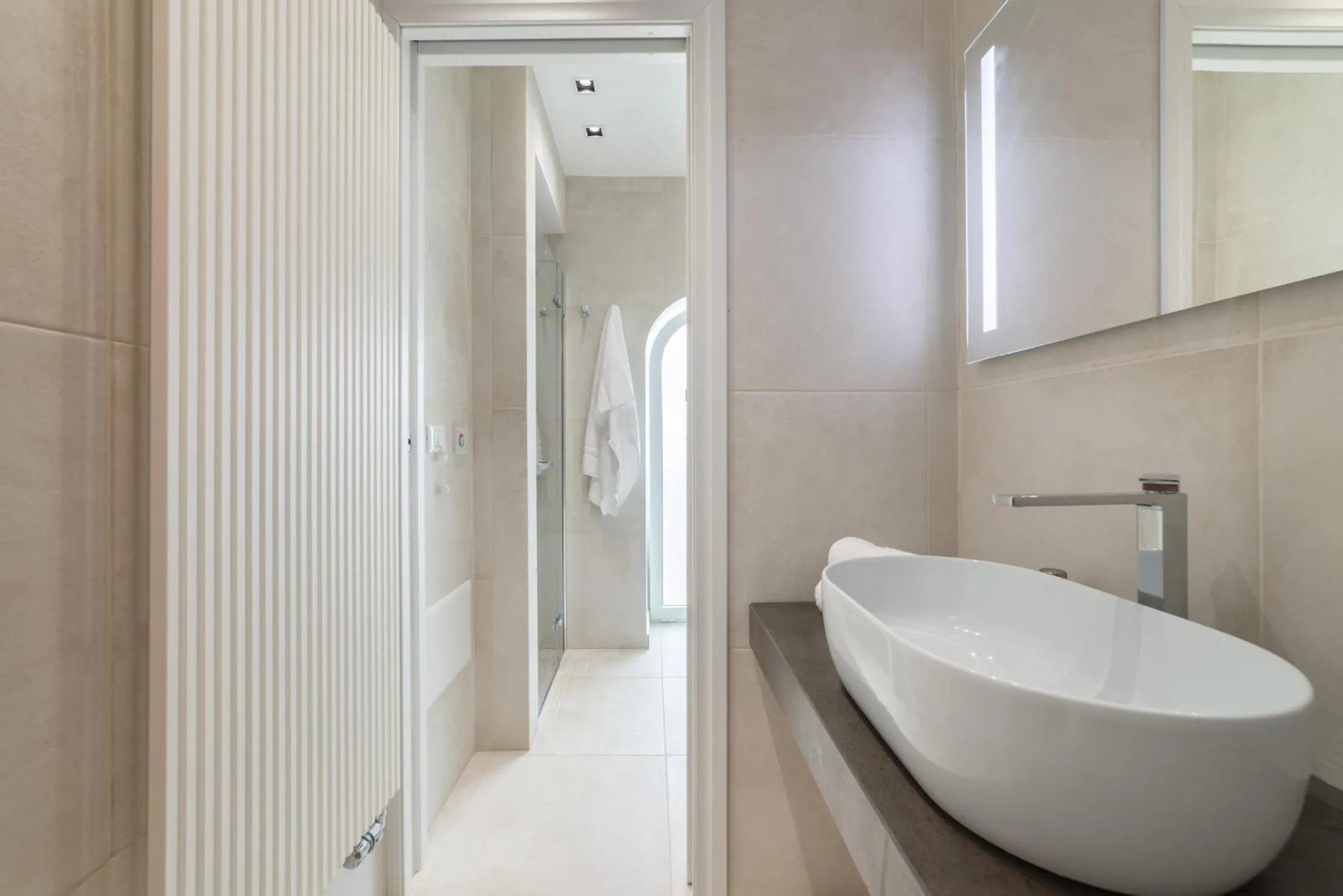Bathroom in Y Arcillos Luxury Rooms CIN ITO75O35B4OOO468O2