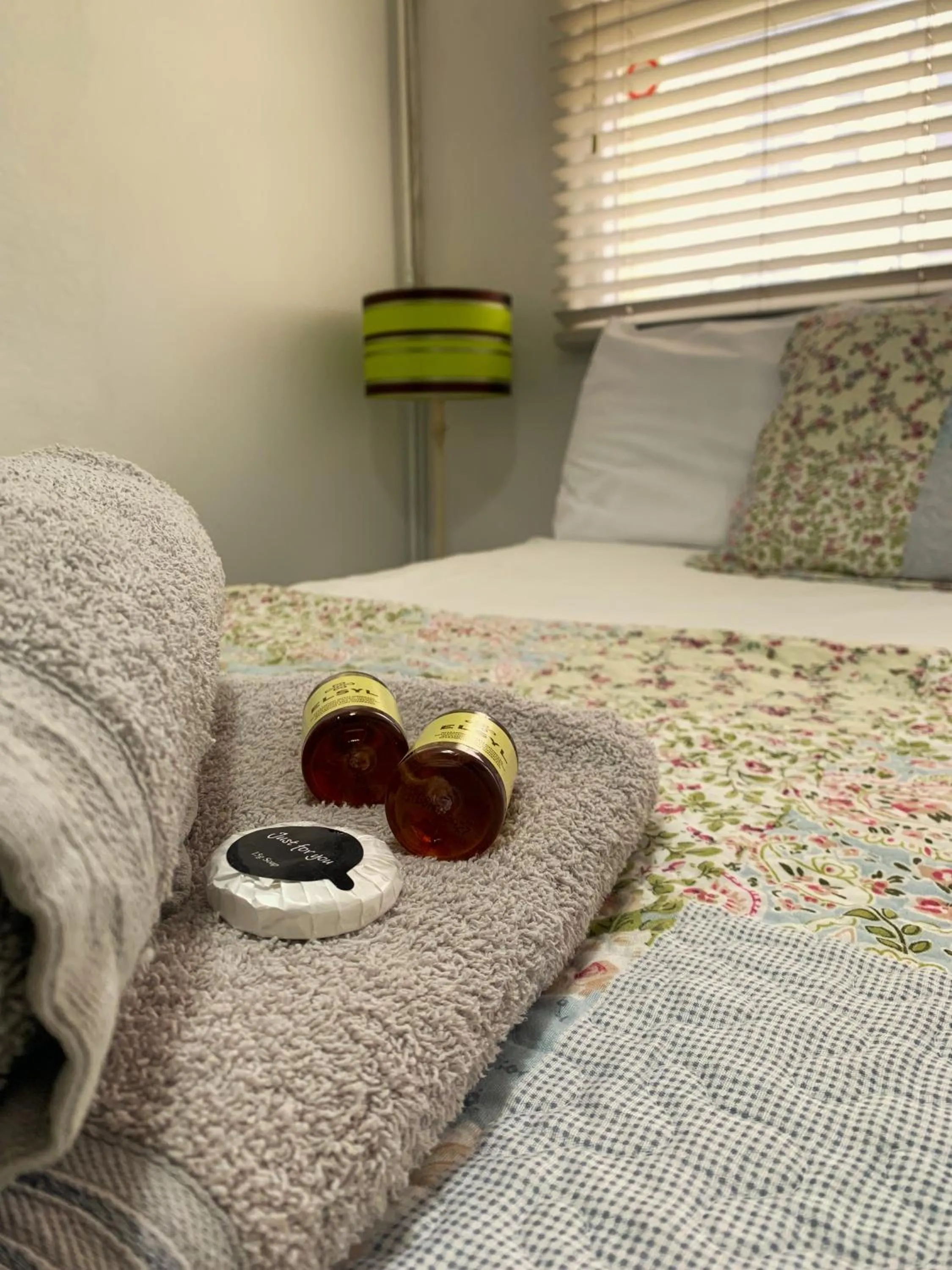 Bedroom, Bed in Relax Inn Guest House