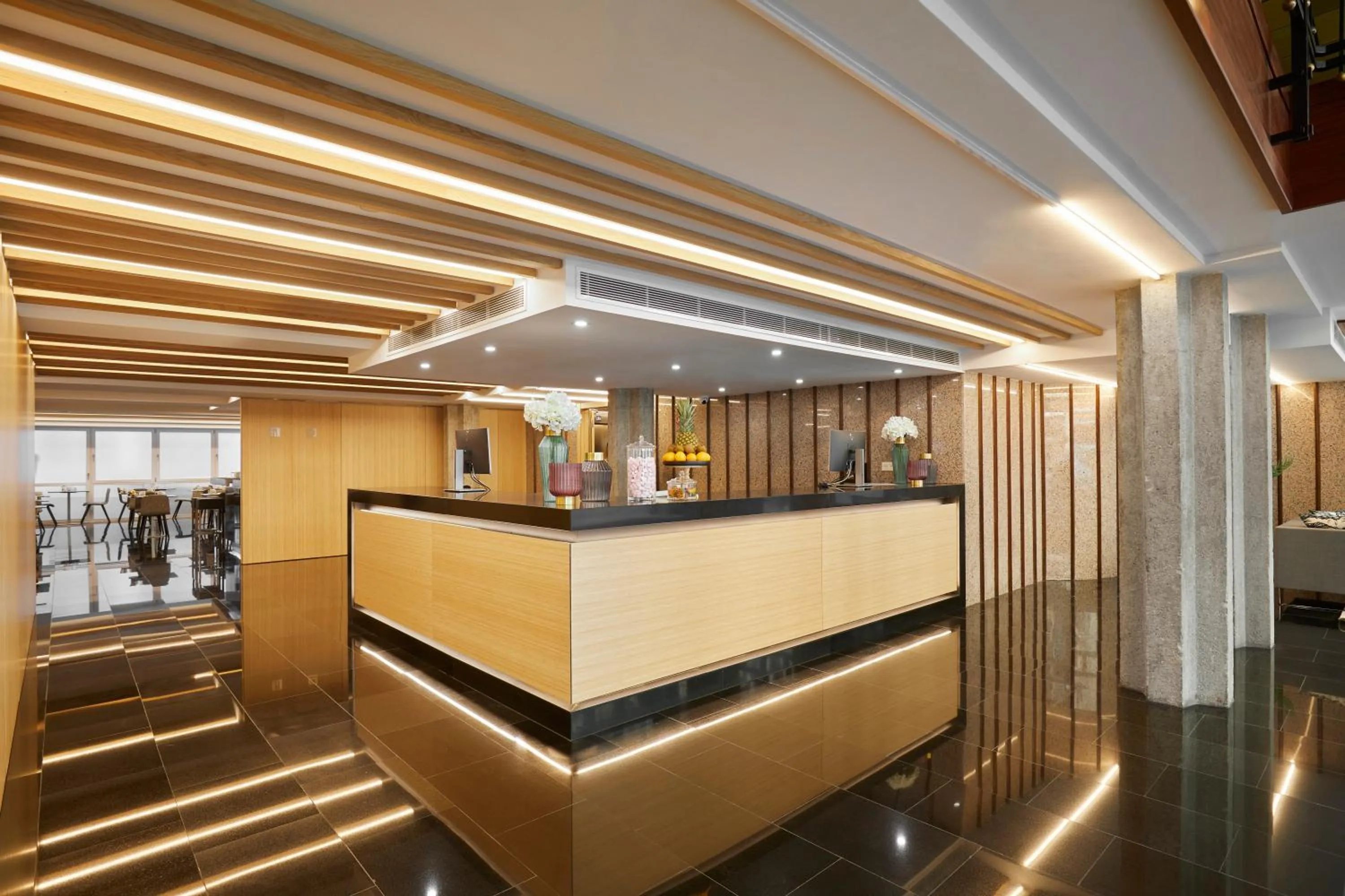 Lobby or reception in Exe Plaza Catalunya