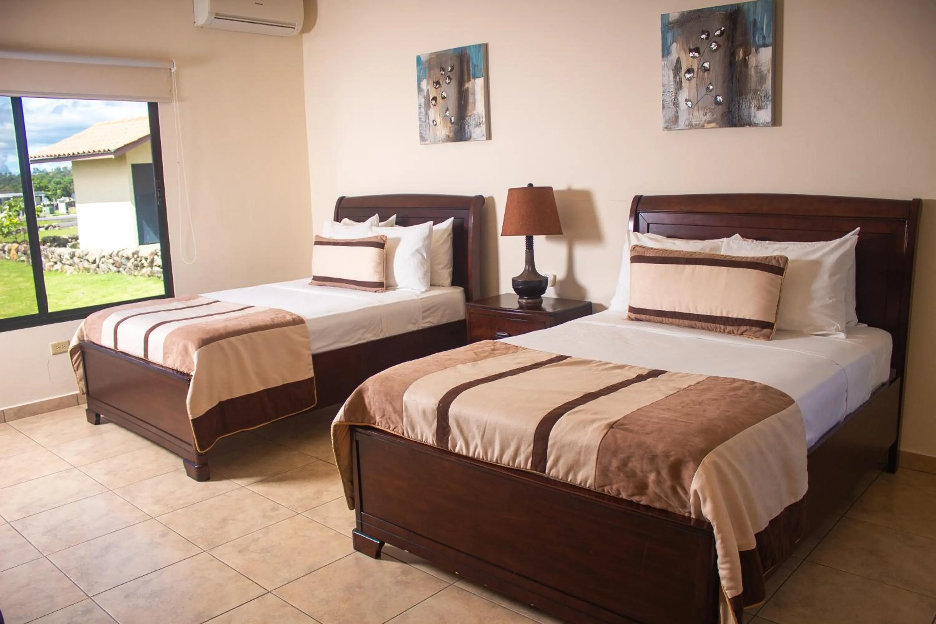 Bed in Hacienda Los Molinos Boutique Hotel & Villas