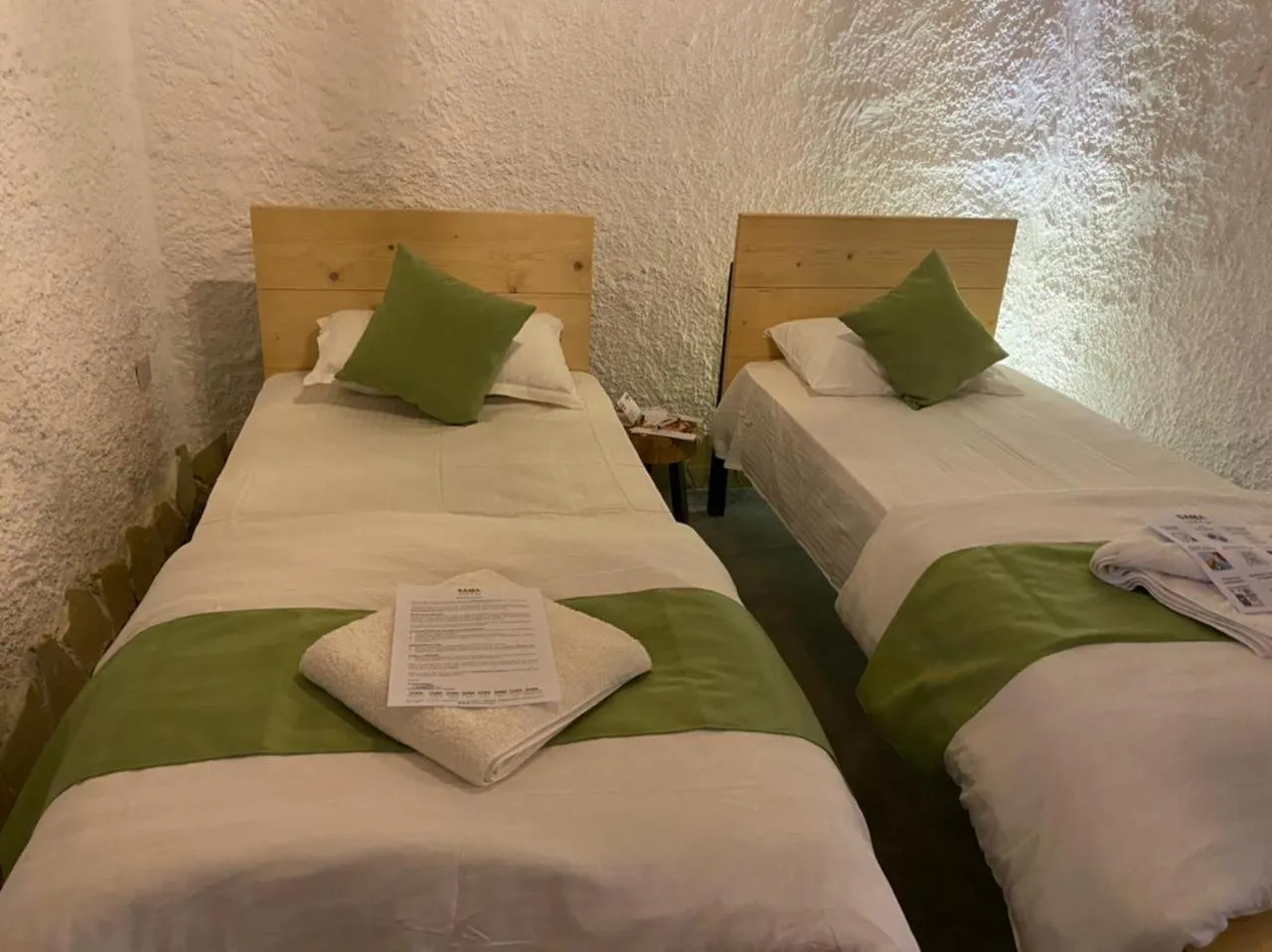 Bed in SAMA Wakan Heritage Homes