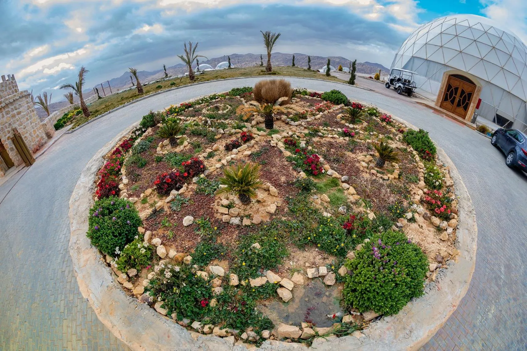 Garden in Petra Bubble Luxotel