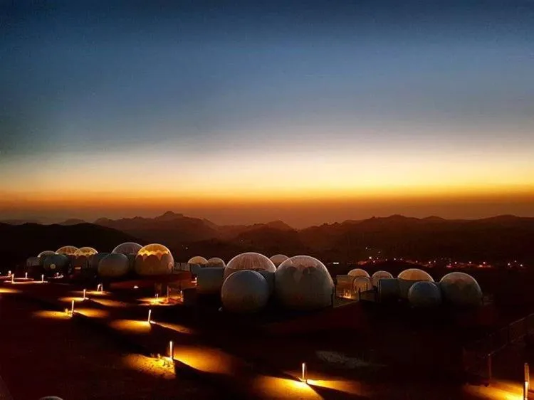 Petra Bubble Luxotel
