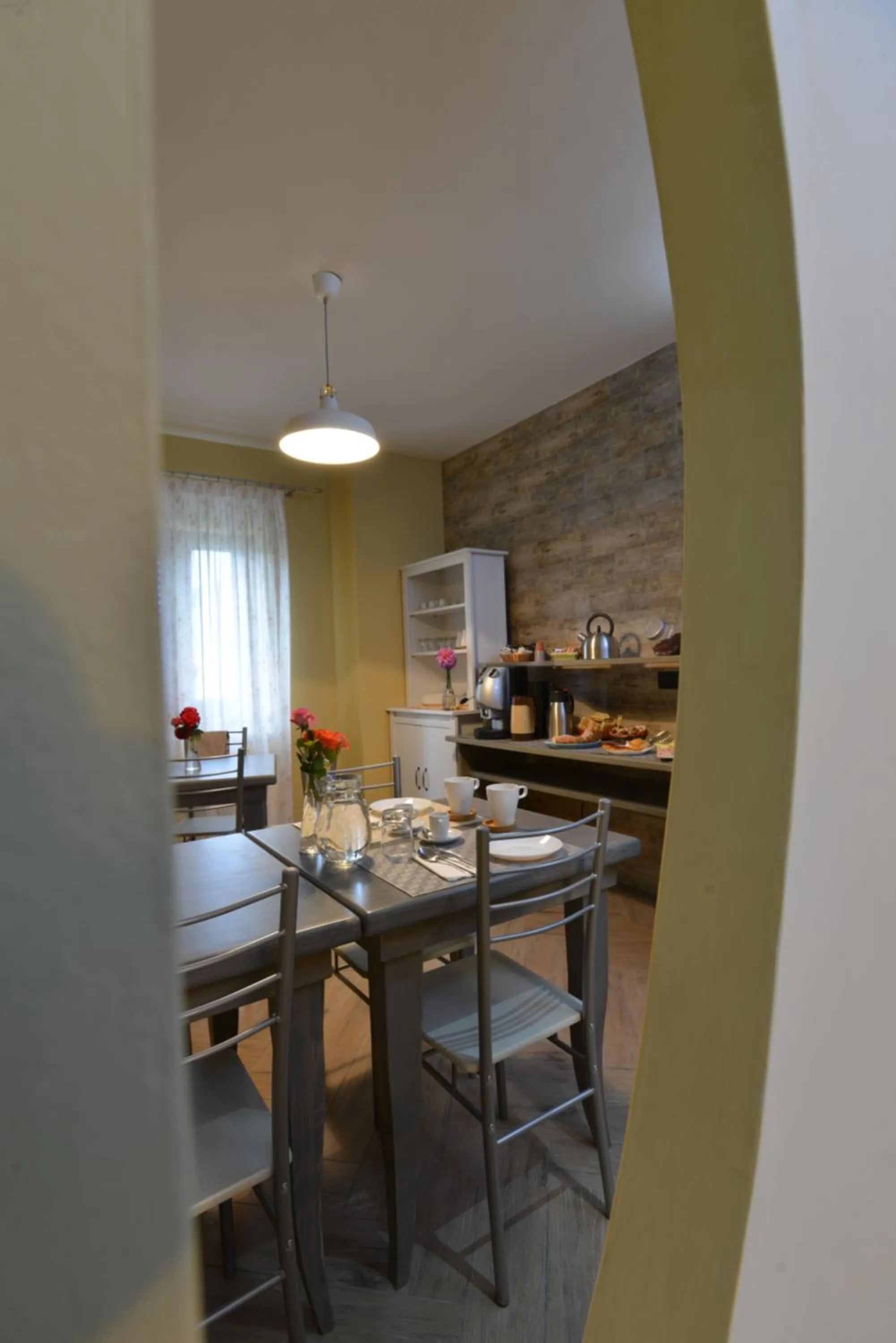 Breakfast in Lacus Pensilis