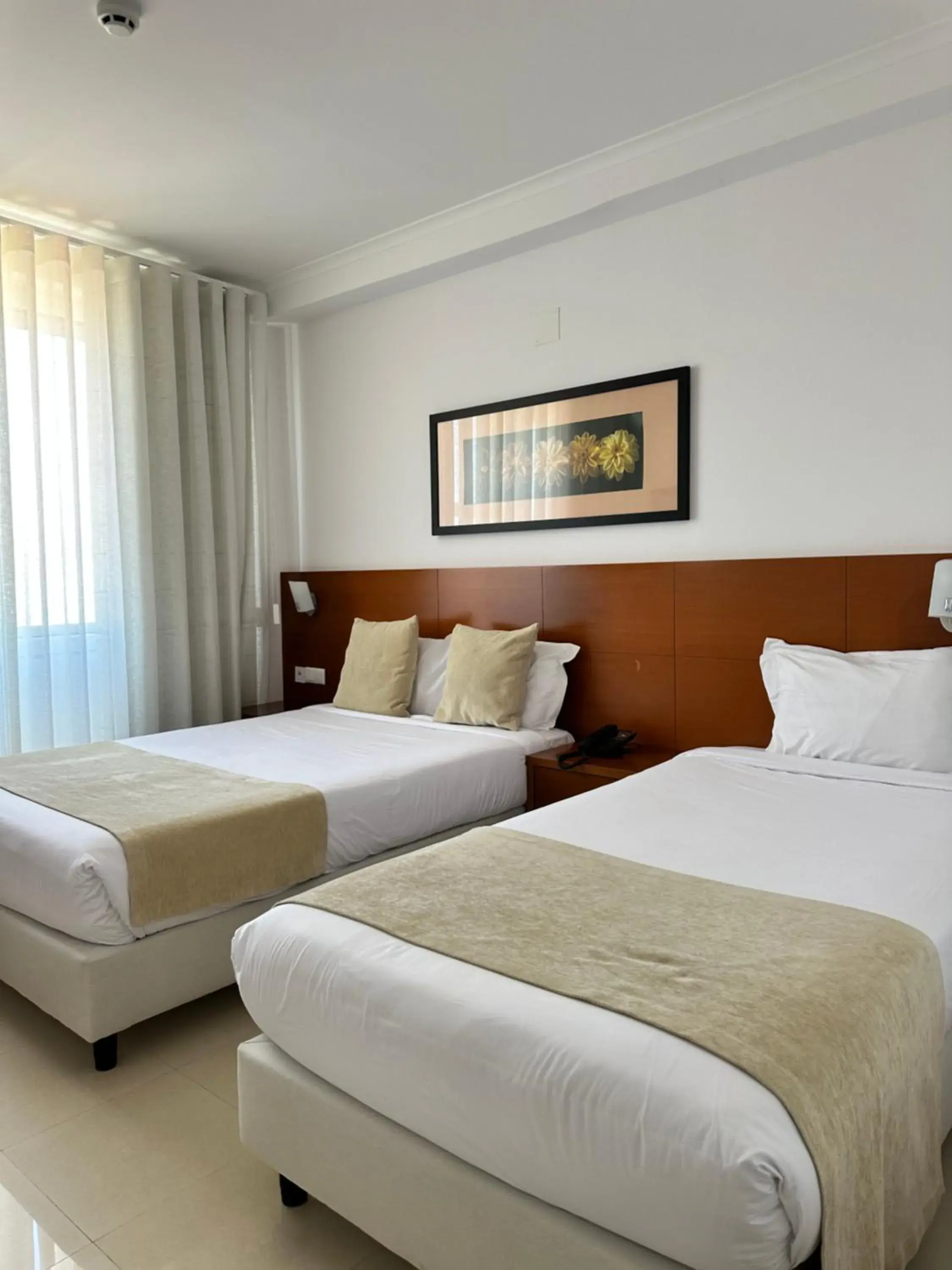 Double Room with Extra Bed in BE ONE HOTEL Caldas da Rainha - by MHMB Hospitality Double Room with Extra Bed in BE ONE HOTEL Caldas da Rainha - by MHMB Hospitality