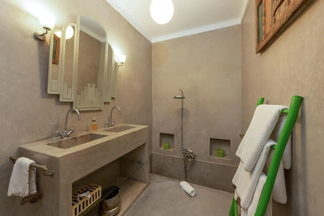 Bathroom in Riad Le J