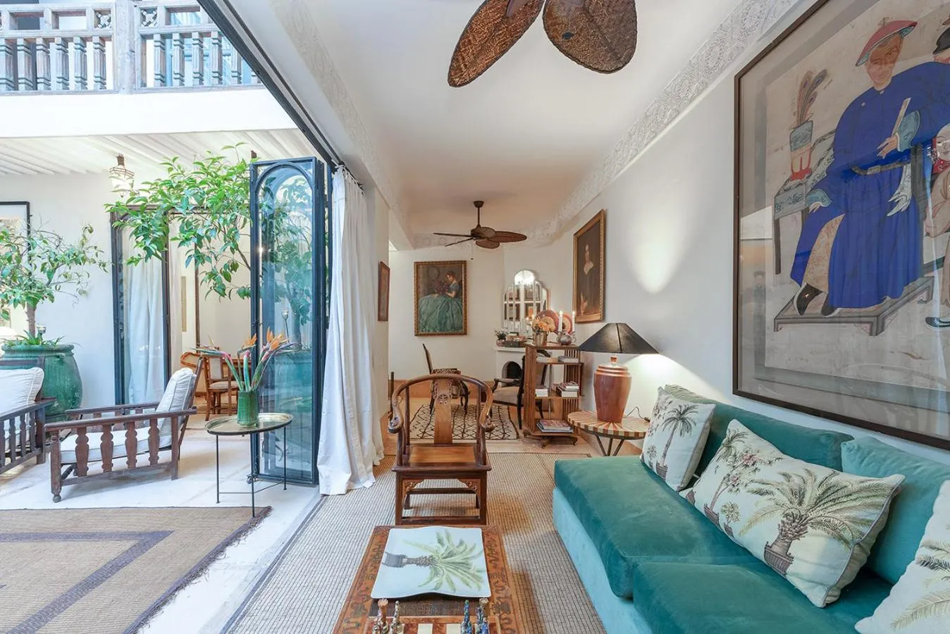 Communal lounge/ TV room in Riad Le J