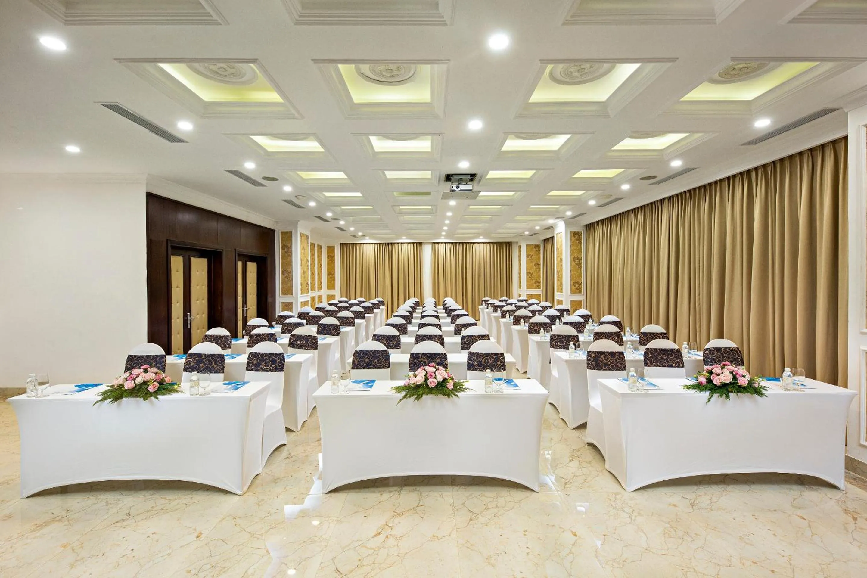 Meeting/conference room in Eden Ocean View Hotel Da Nang