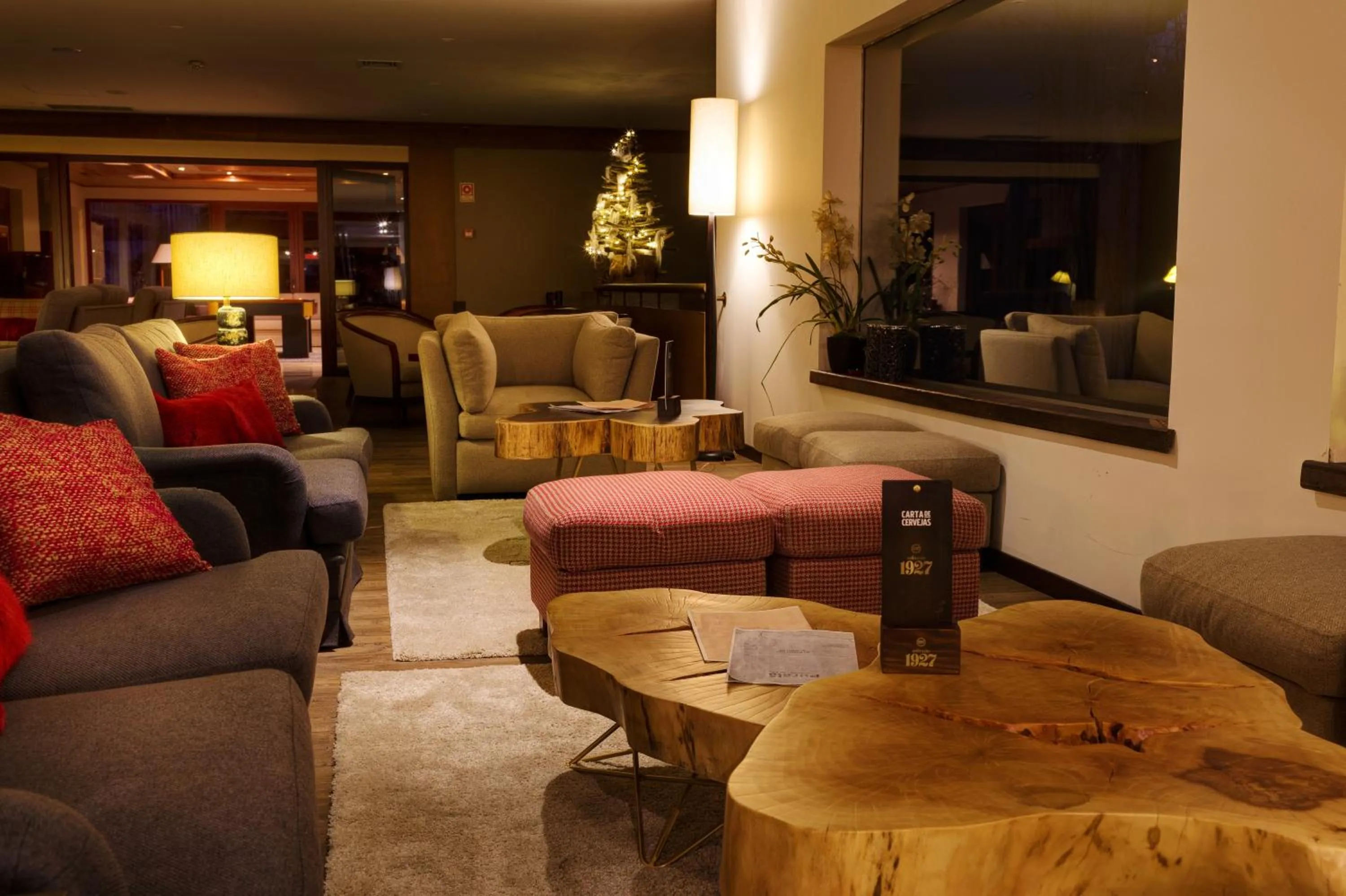 Lounge or bar in Puralã - Wool Valley Hotel & SPA