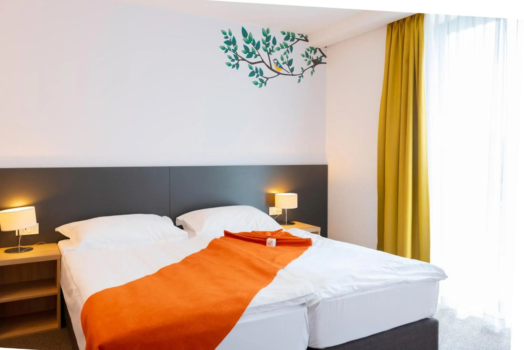 Bed in Hotel Park Superior 3*