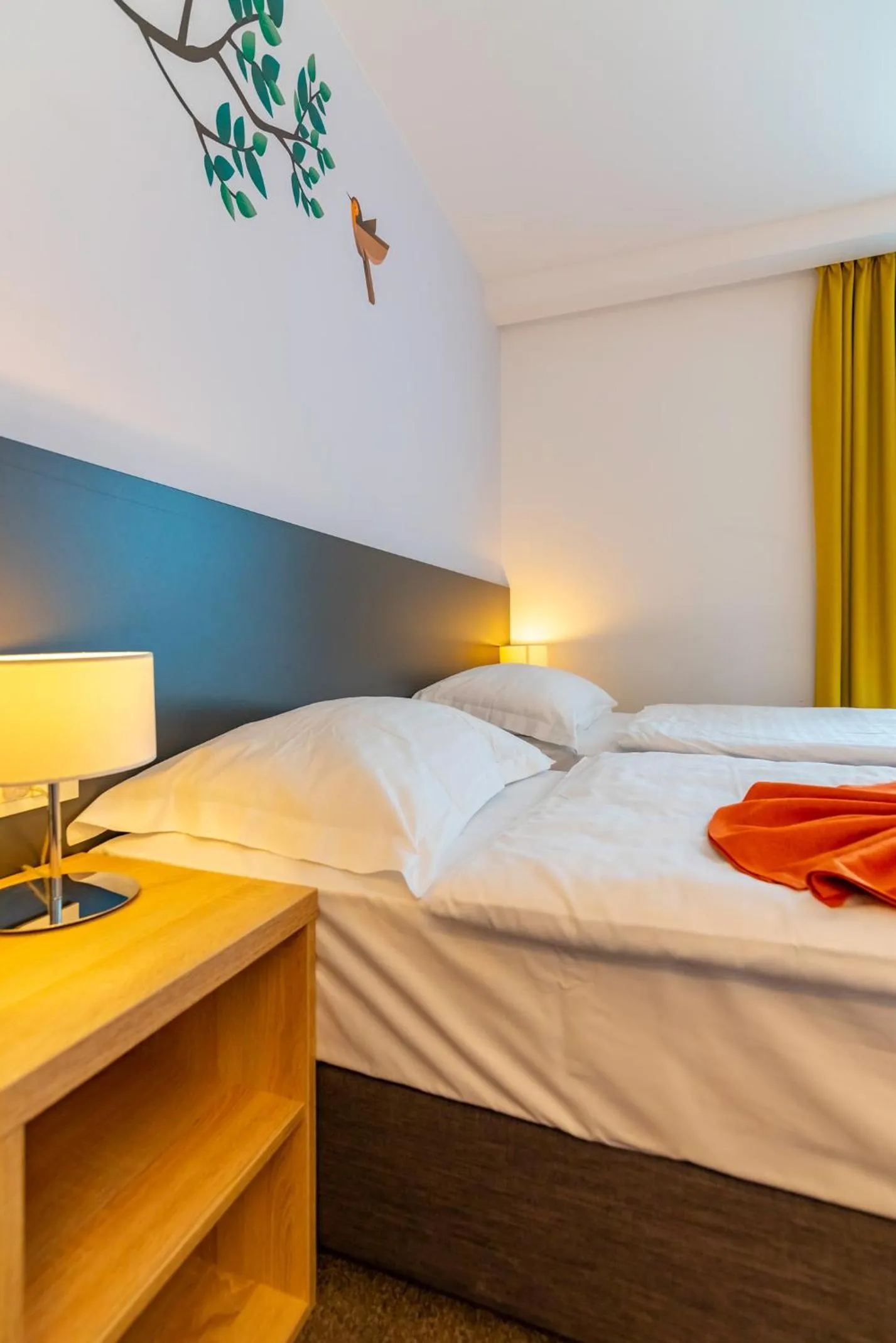 Bed in Hotel Park Superior 3*