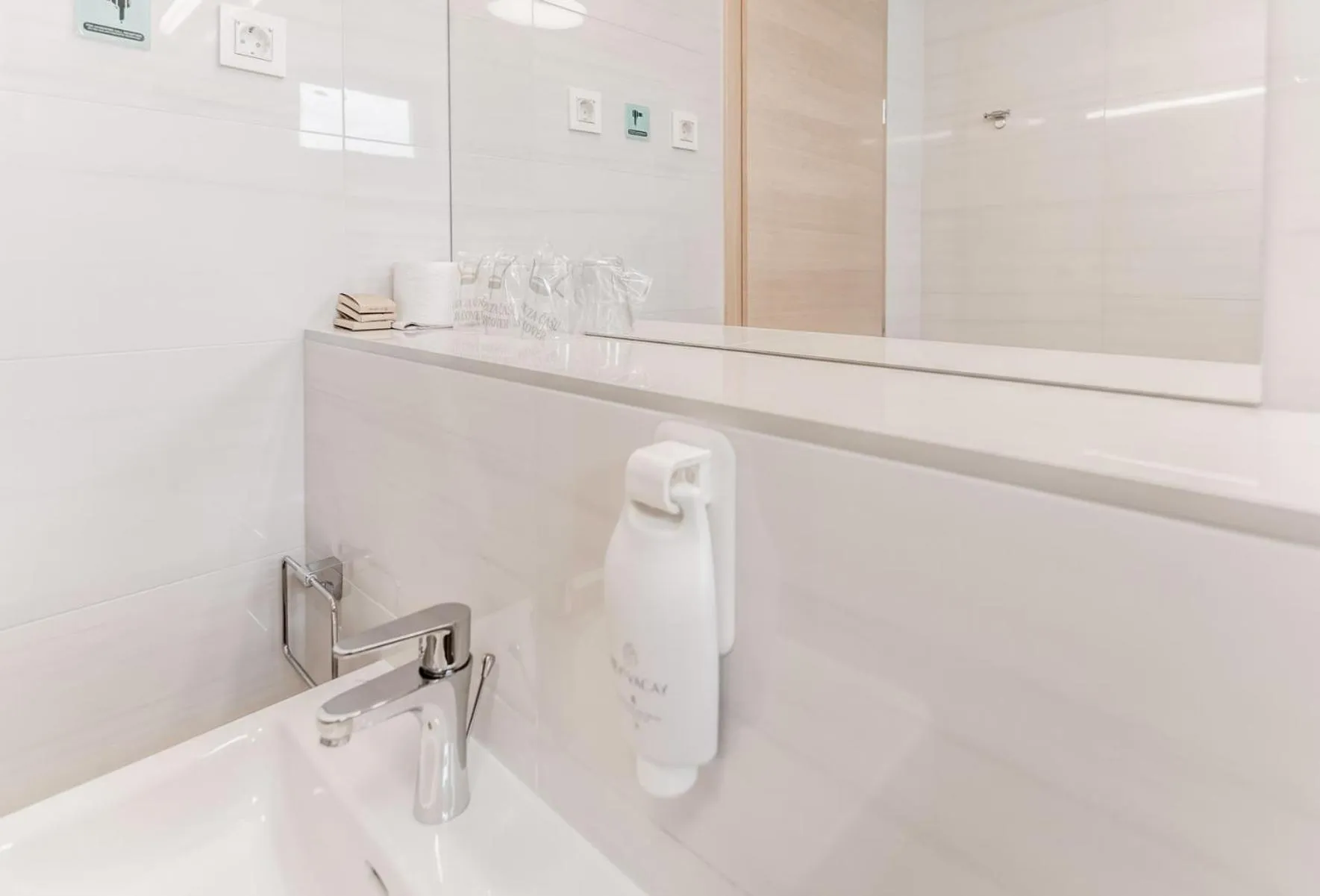 Bathroom in Hotel Park Superior 3*