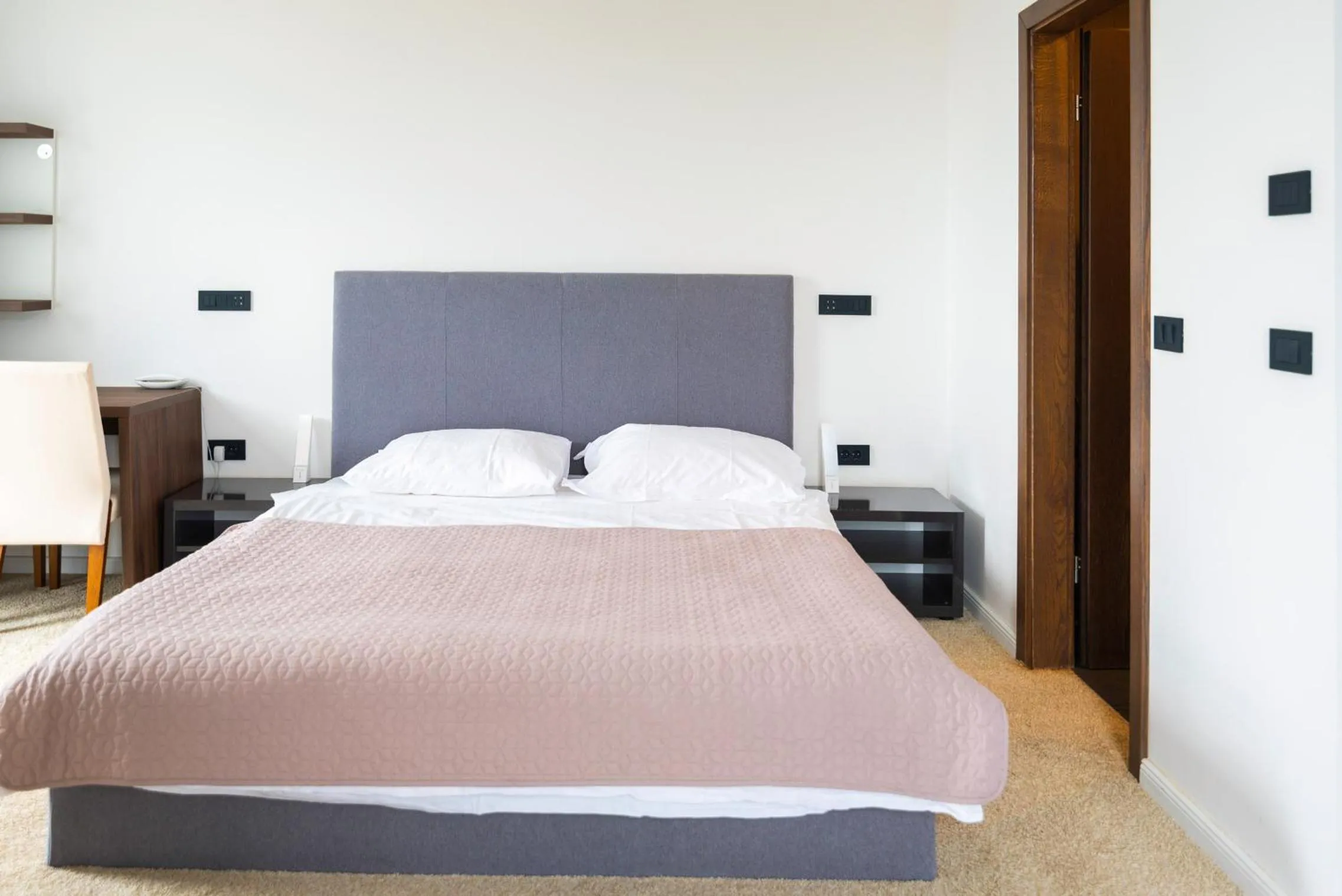 Bed in Hotel Park Superior 3*