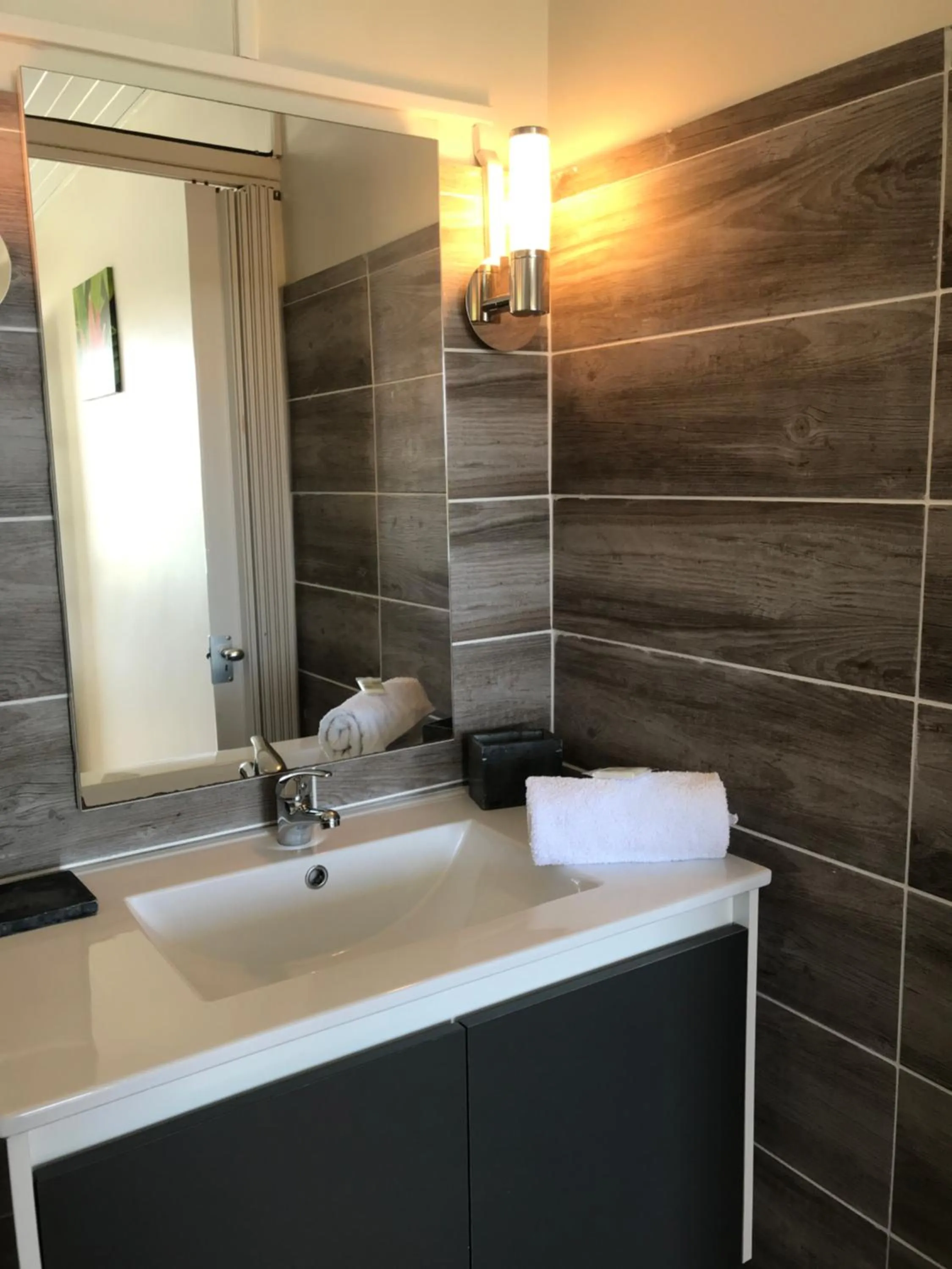 Bathroom in Hotel Oasis