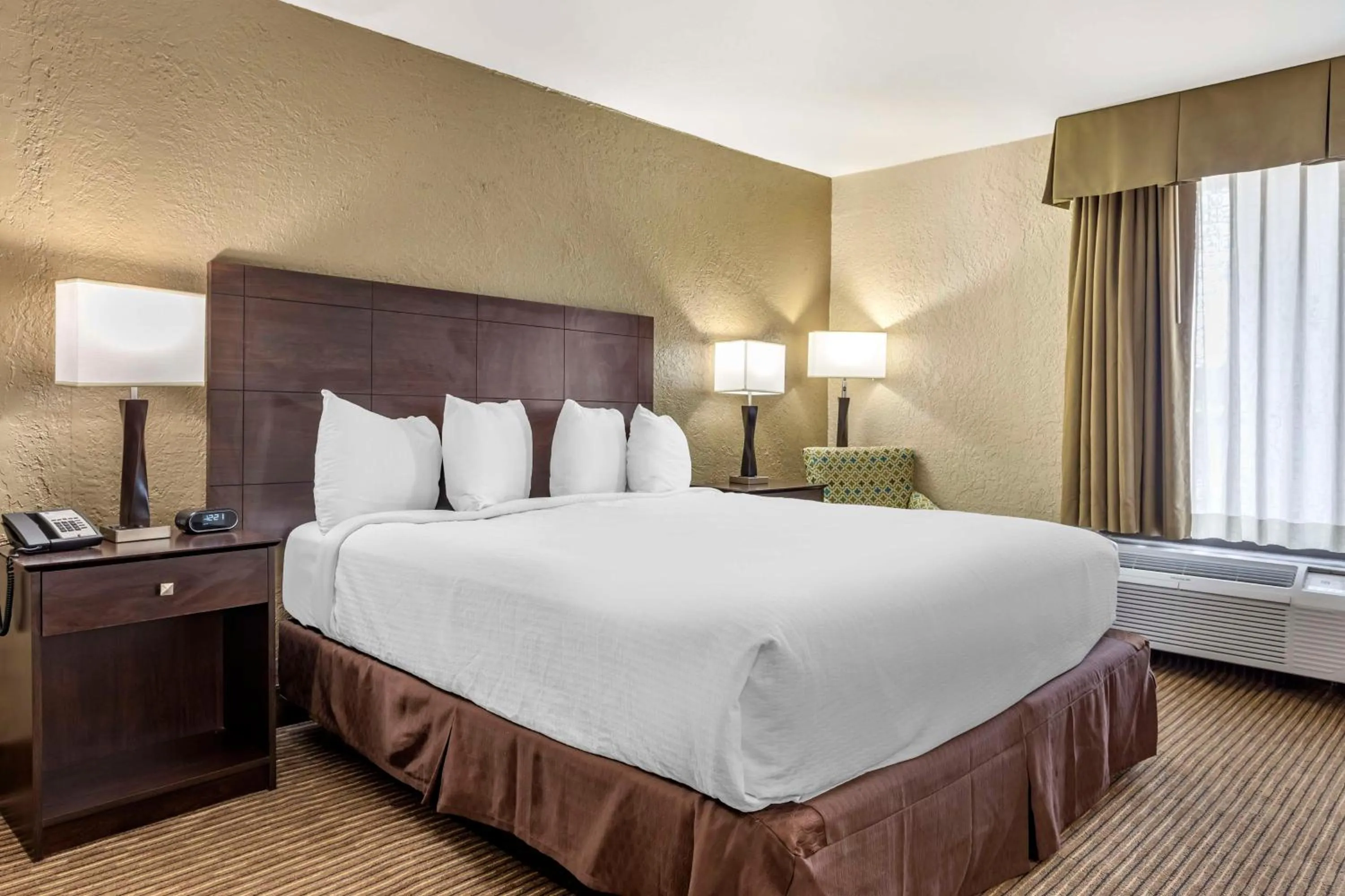 Bedroom, Bed in Best Western of Hope