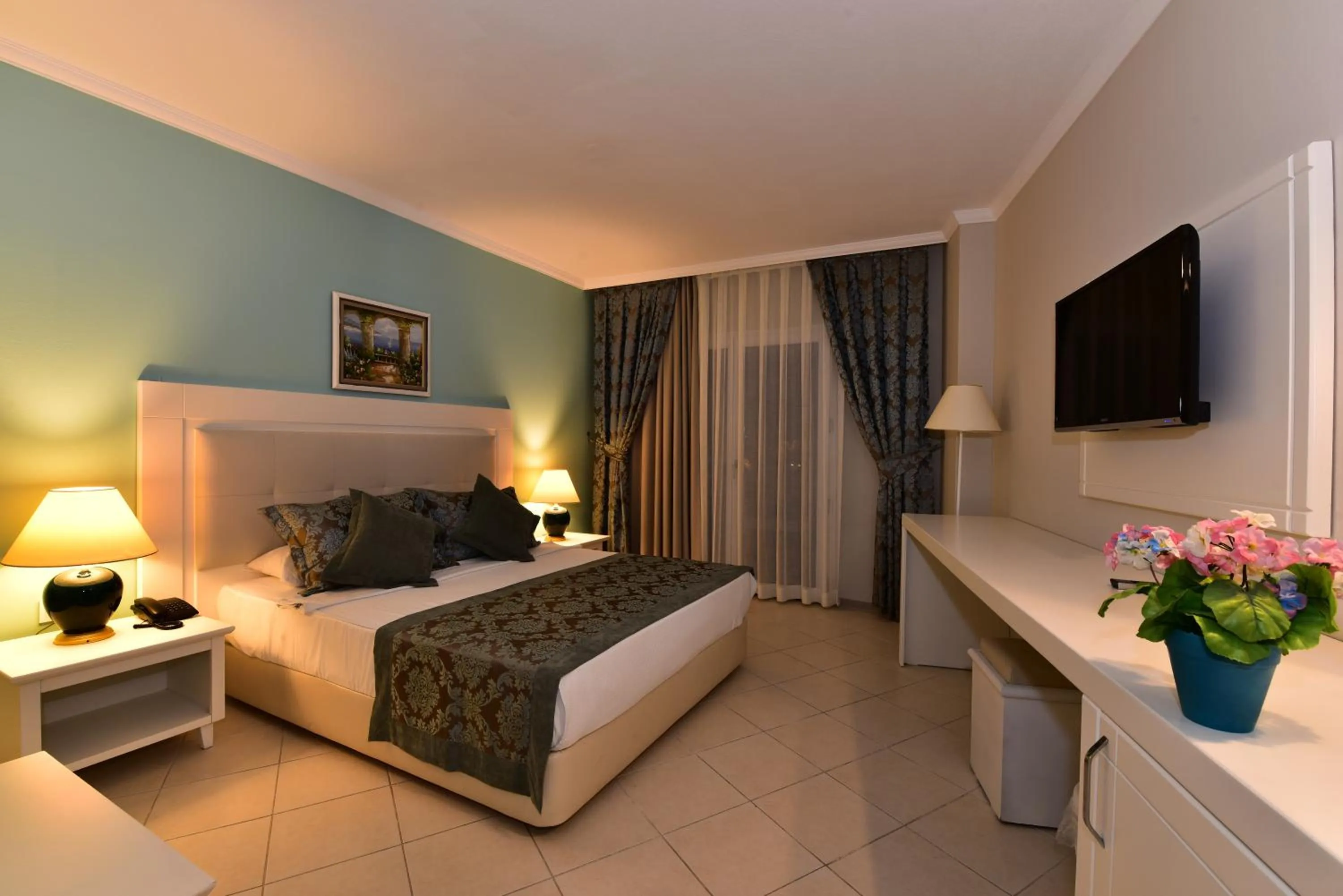 Photo of the whole room in Ayaz Aqua Beach Hotel