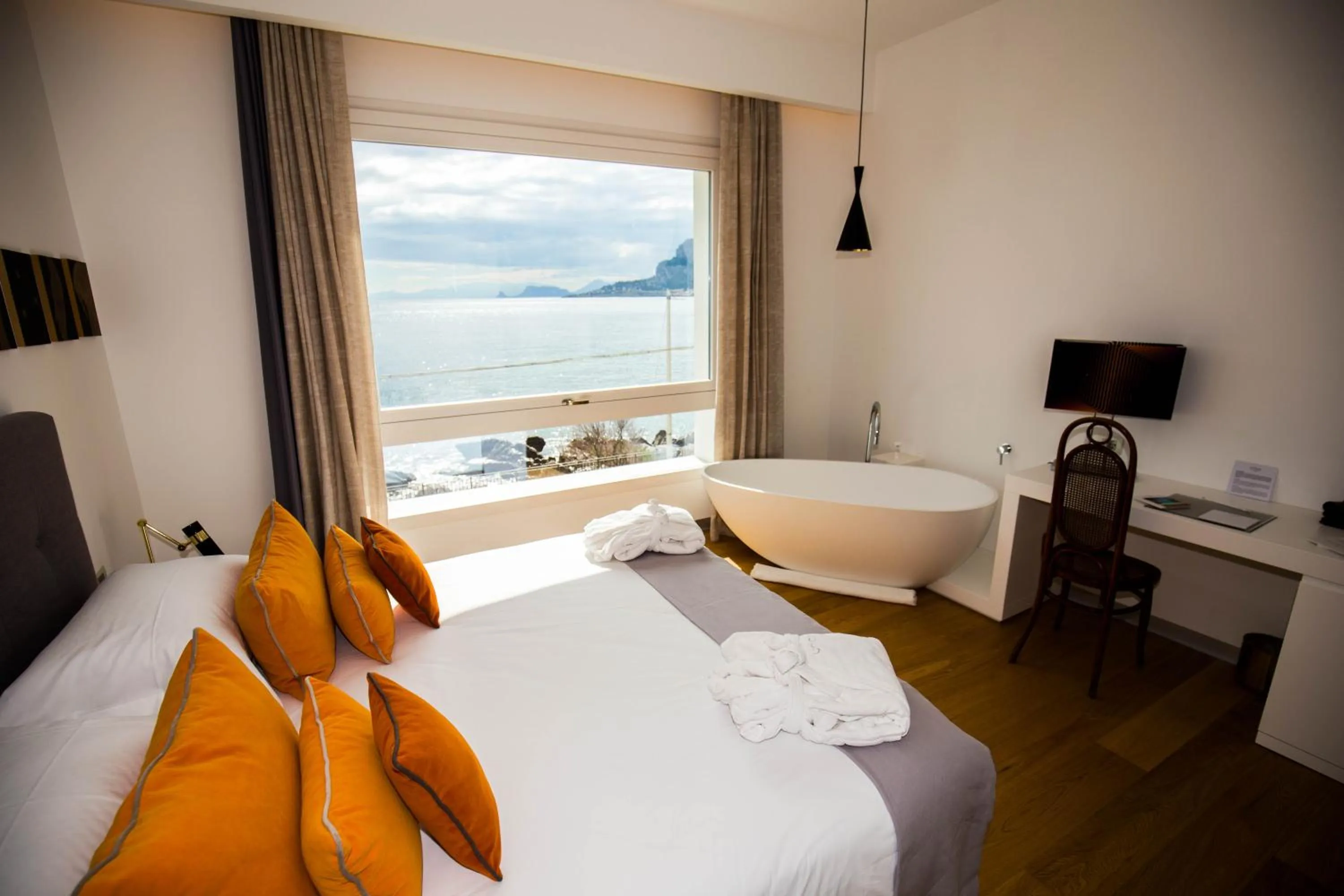 Bed in Unìco Boutique Hotel d'Arte