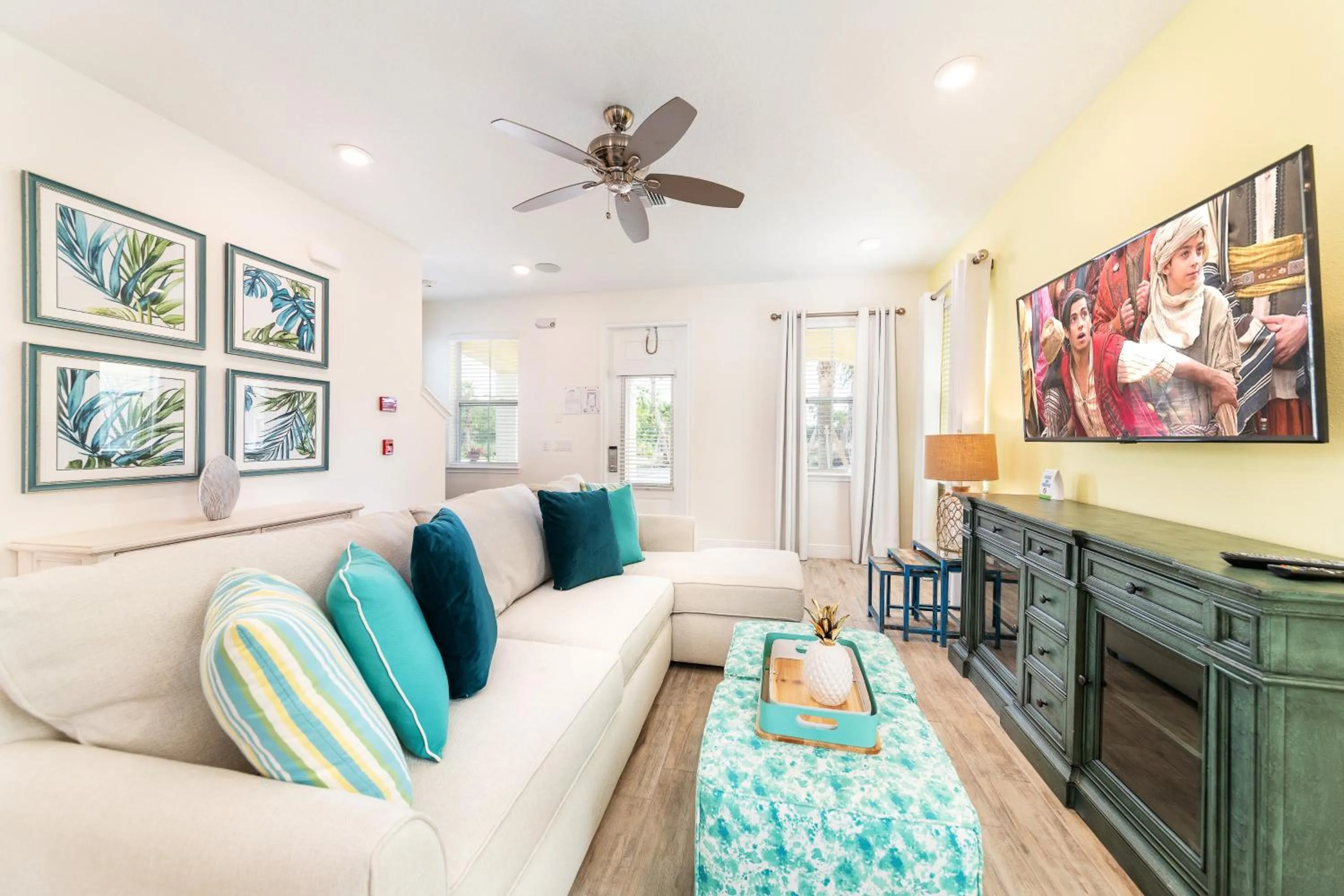 Living room in Margaritaville Cottages Orlando by Rentyl with H2O Waterpark