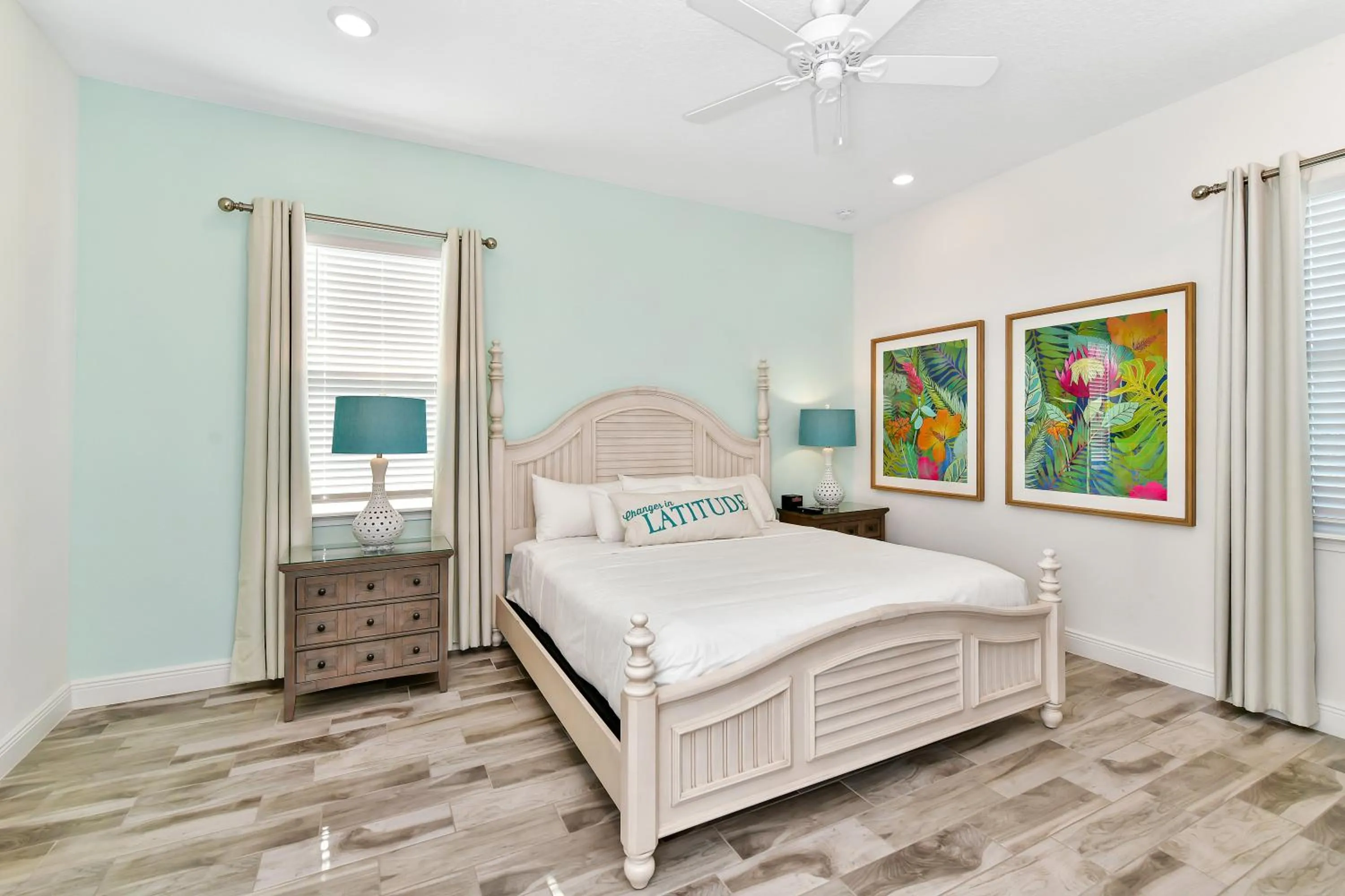 Bed in Margaritaville Cottages Orlando by Rentyl with H2O Waterpark